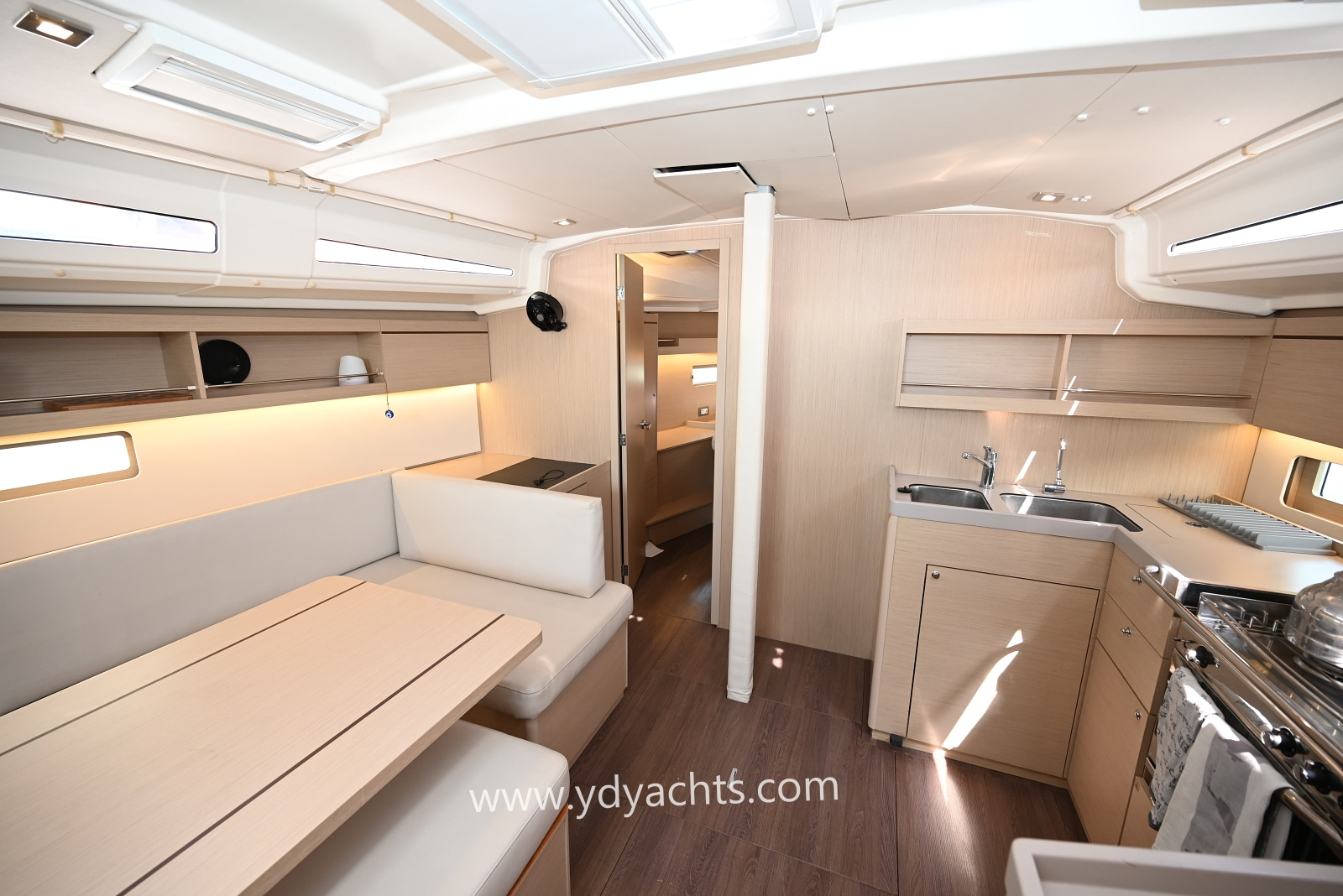 2022 Beneteau Oceanis 40.1 à vendre (photo 22)