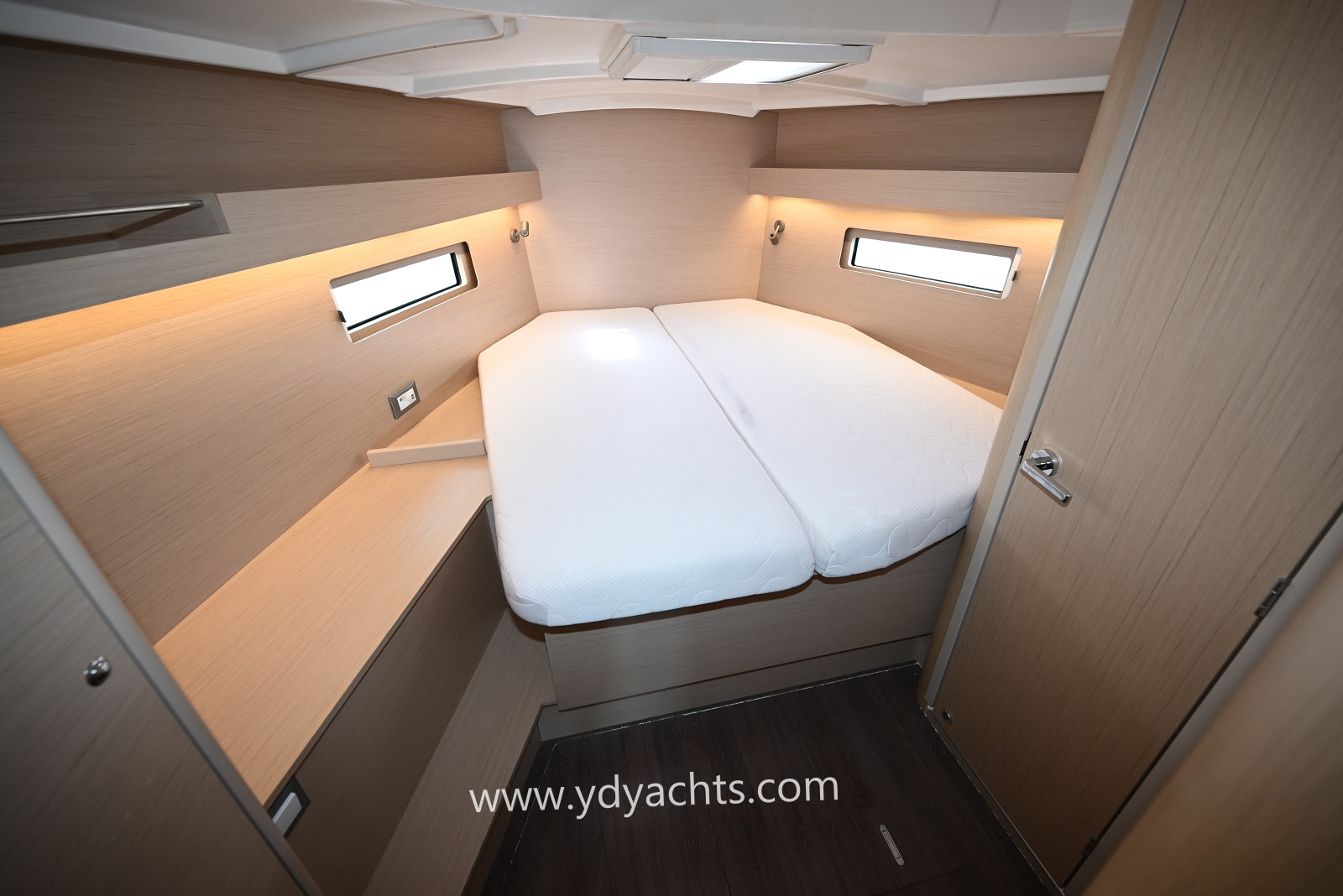 2022 Beneteau Oceanis 40.1 à vendre (photo 23)