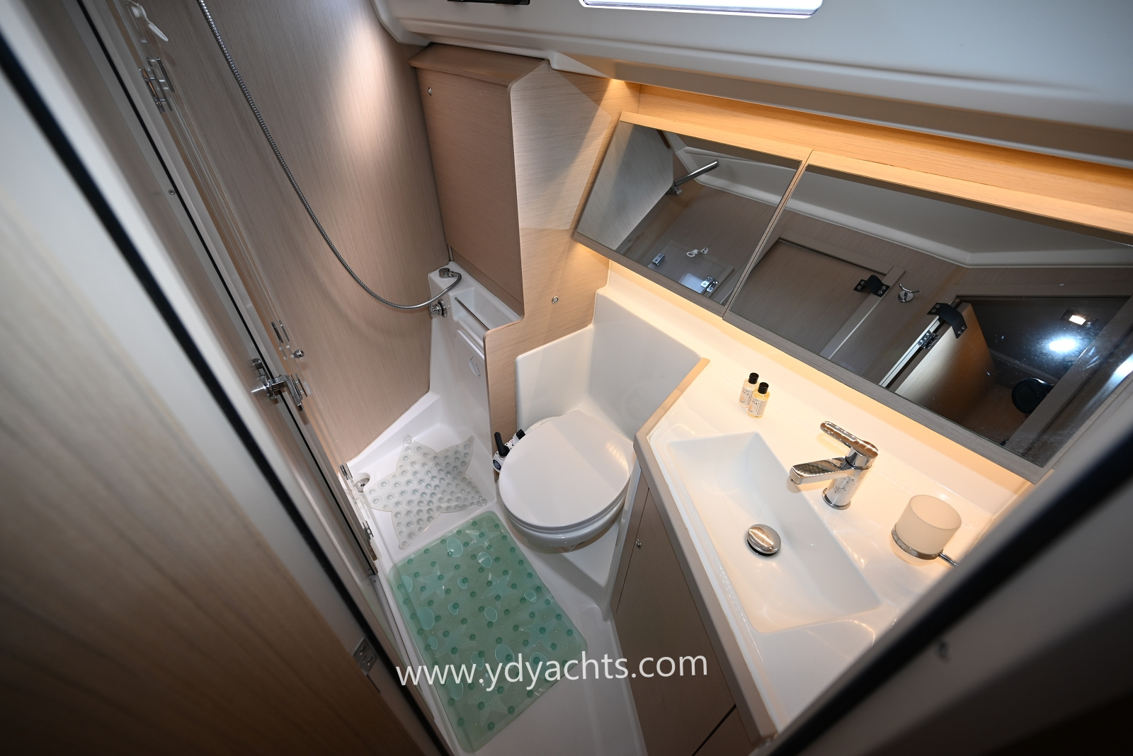 2022 Beneteau Oceanis 40.1 à vendre (photo 39)