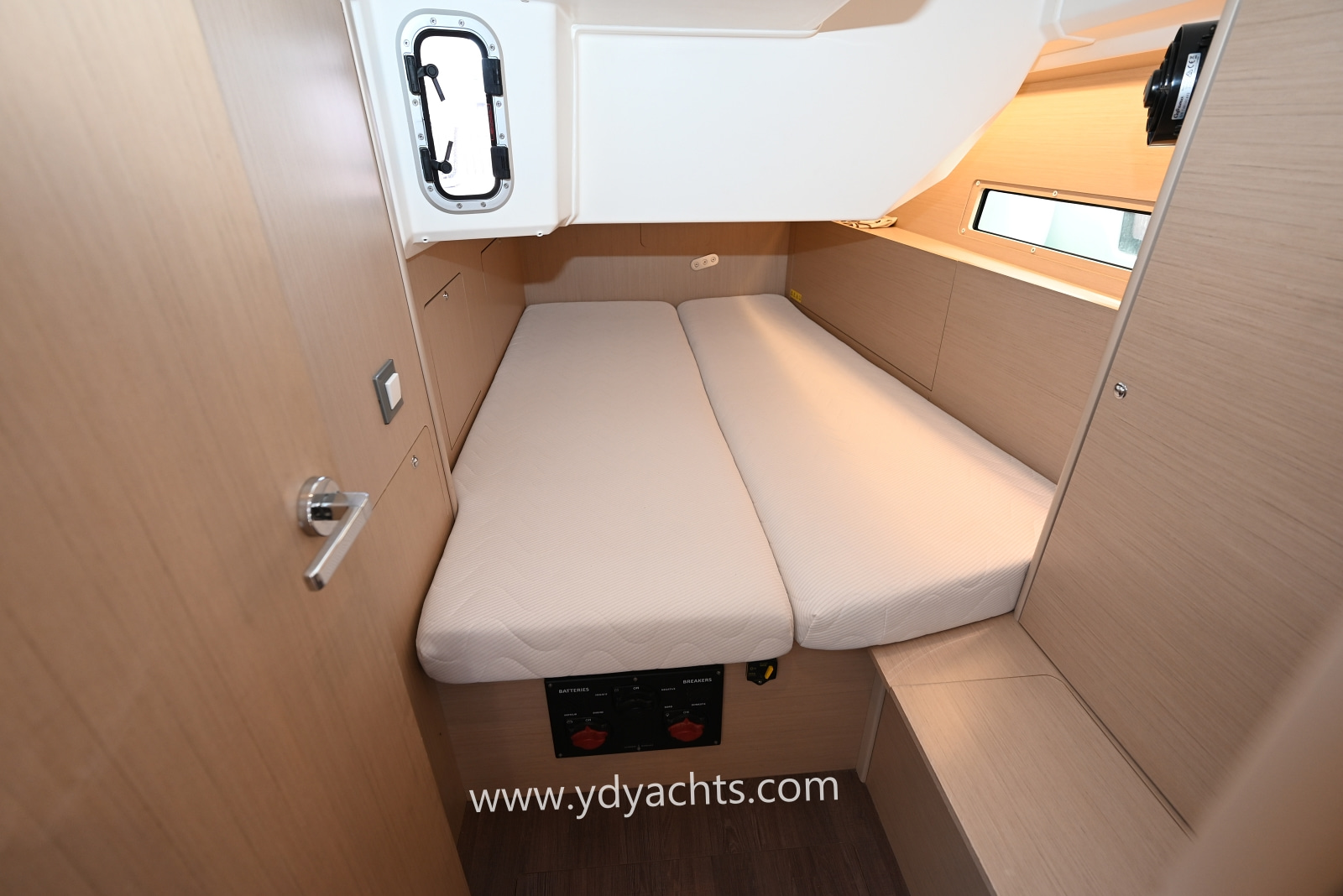 2022 Beneteau Oceanis 40.1 à vendre (photo 43)