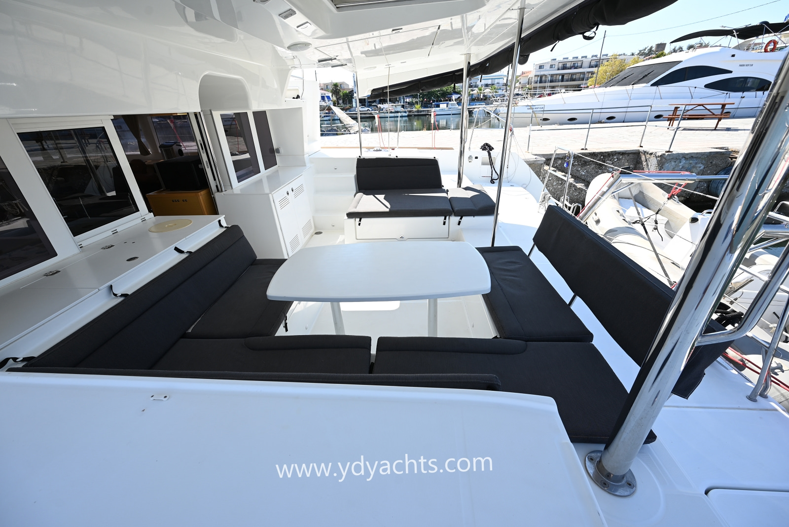 2014 Lagoon 450 F for sale (photo 9)