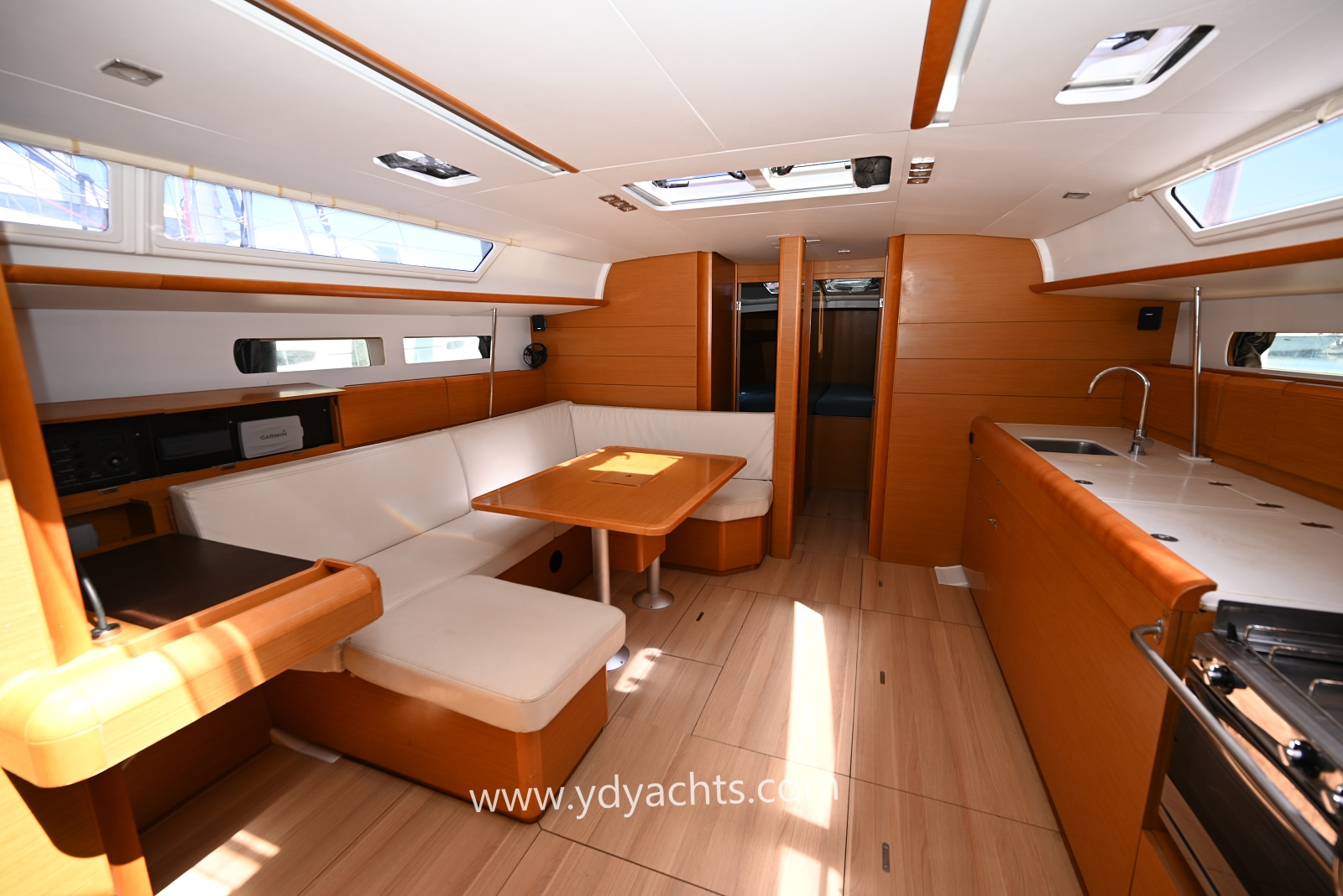 2016 Jeanneau Sun Odyssey te koop (photo 20)
