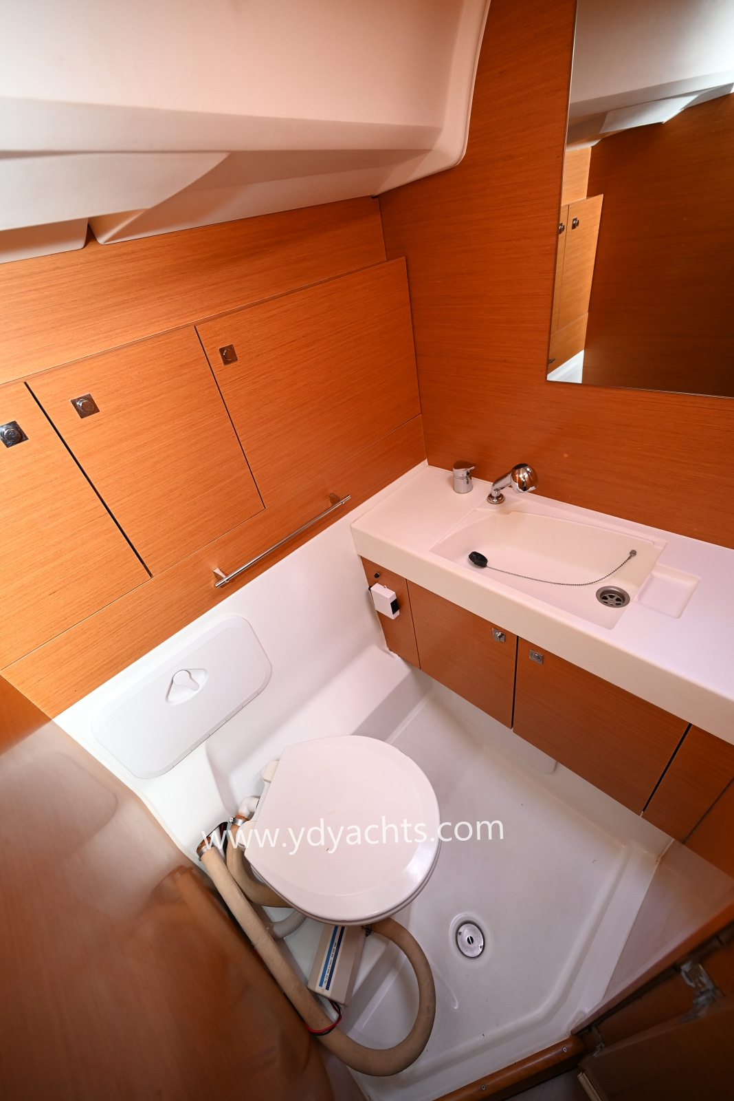 2016 Jeanneau Sun Odyssey te koop (photo 32)