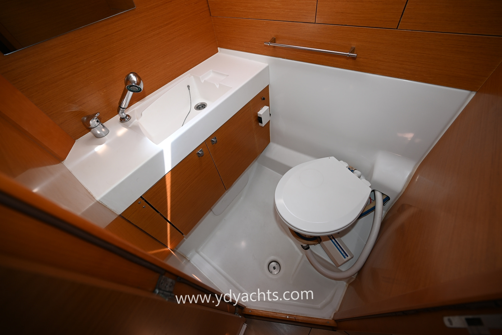 2016 Jeanneau Sun Odyssey te koop (photo 46)