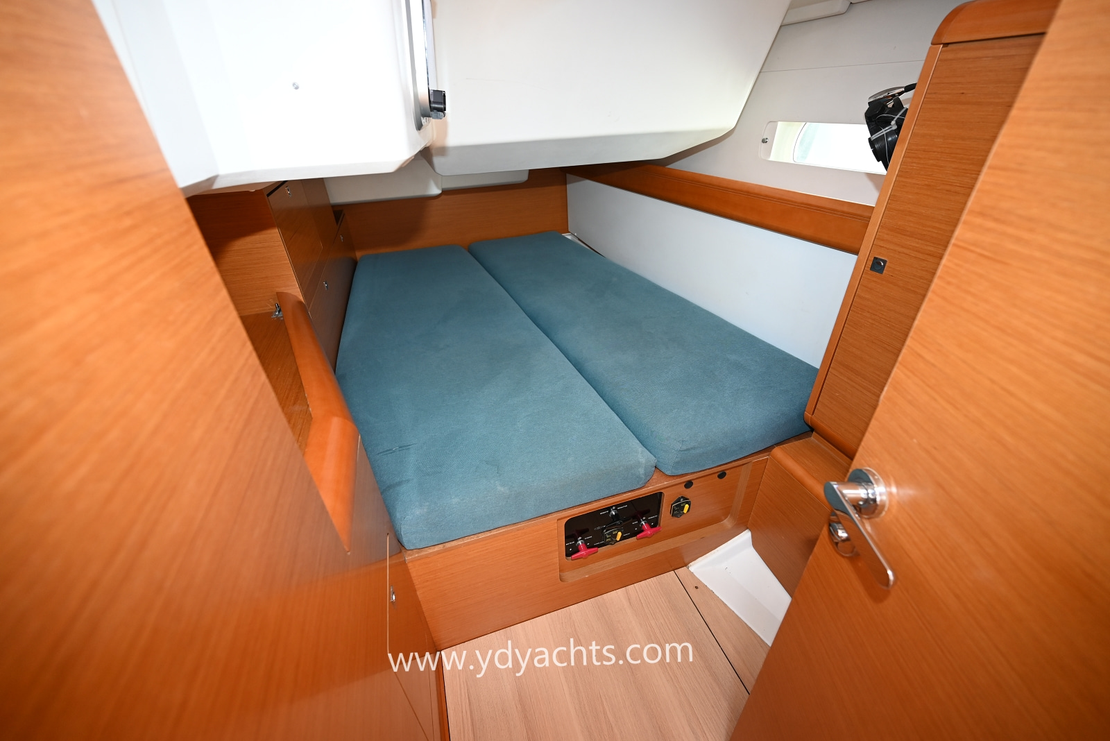 2016 Jeanneau Sun Odyssey te koop (photo 48)