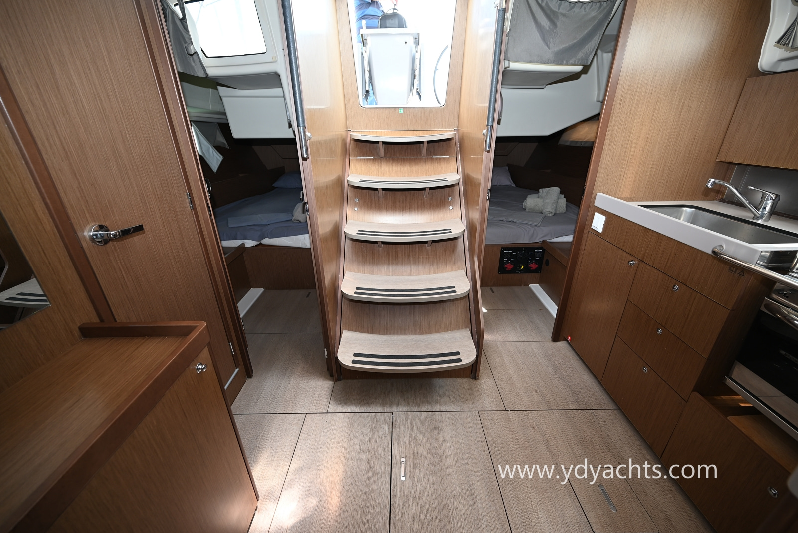2020 Beneteau Oceanis 41.1 en venta (photo 38)