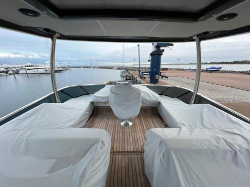 2021 Absolute 52 Navetta te koop (photo 11)