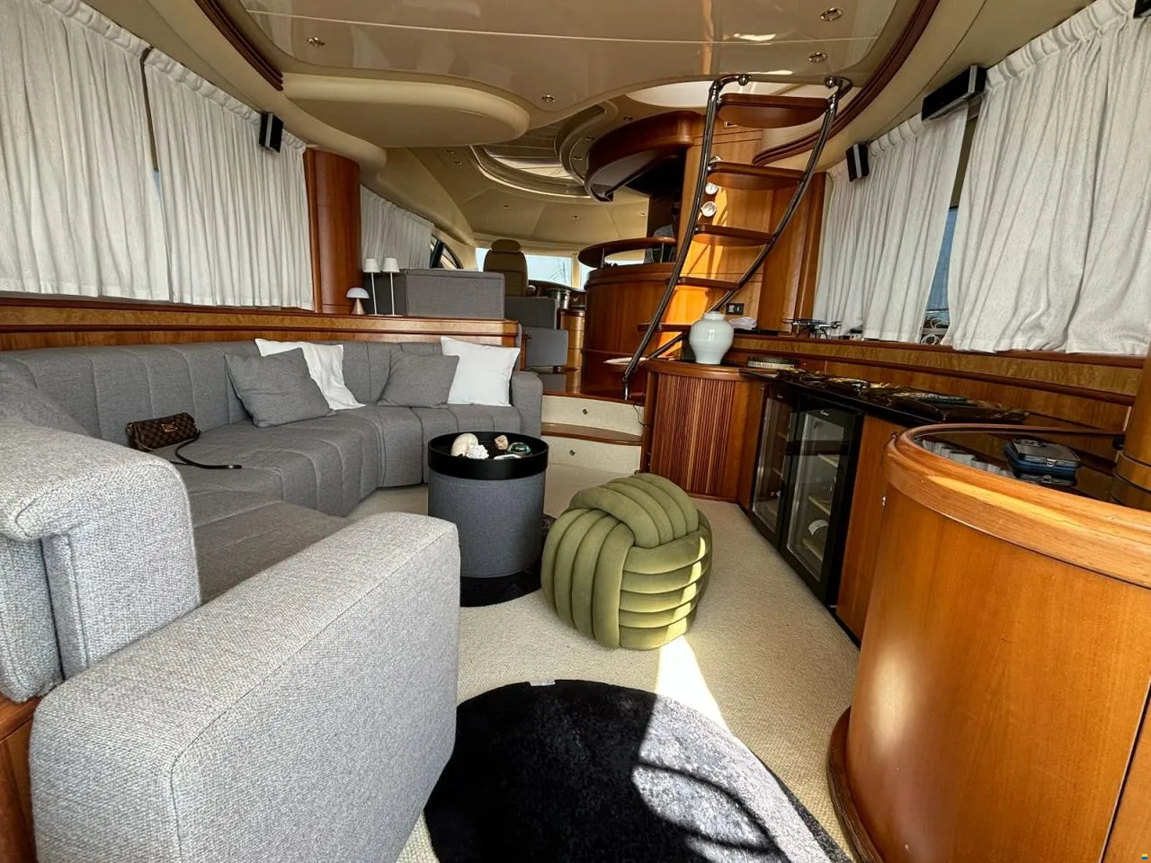 2008 Azimut AZ 68 Fly te koop (photo 13)