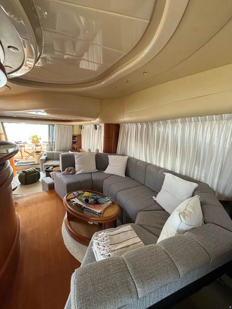 2008 Azimut AZ 68 Fly te koop (photo 14)