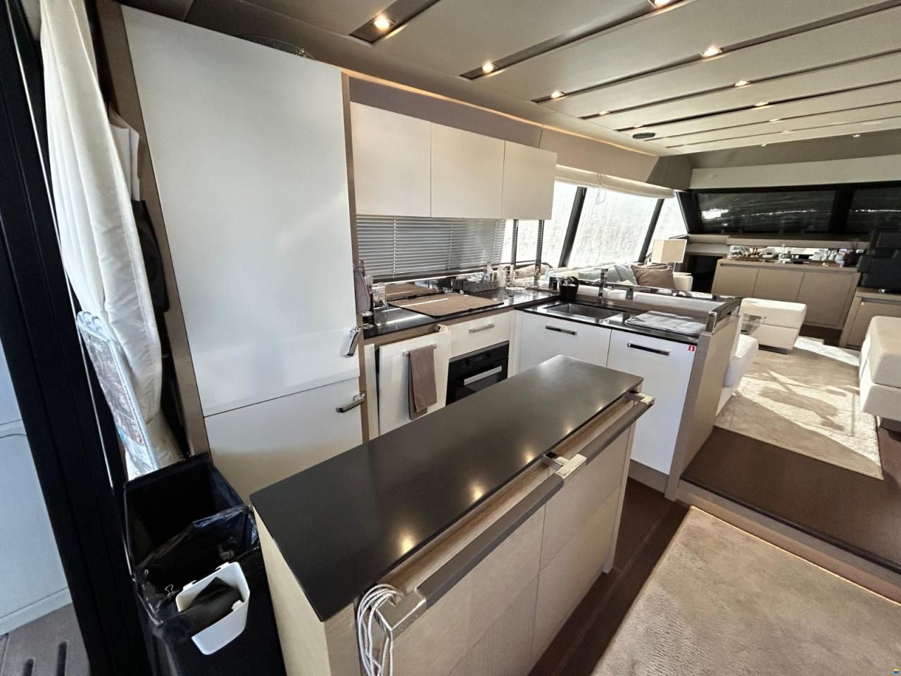 2019 Prestige 680 Fly zu verkaufen (photo 9)