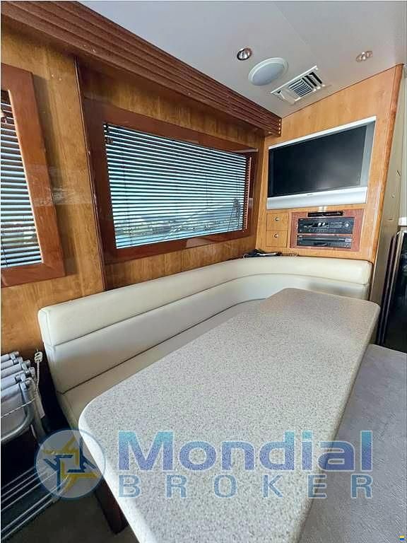 2005 Hatteras 50 Convertible in vendita (photo 3)