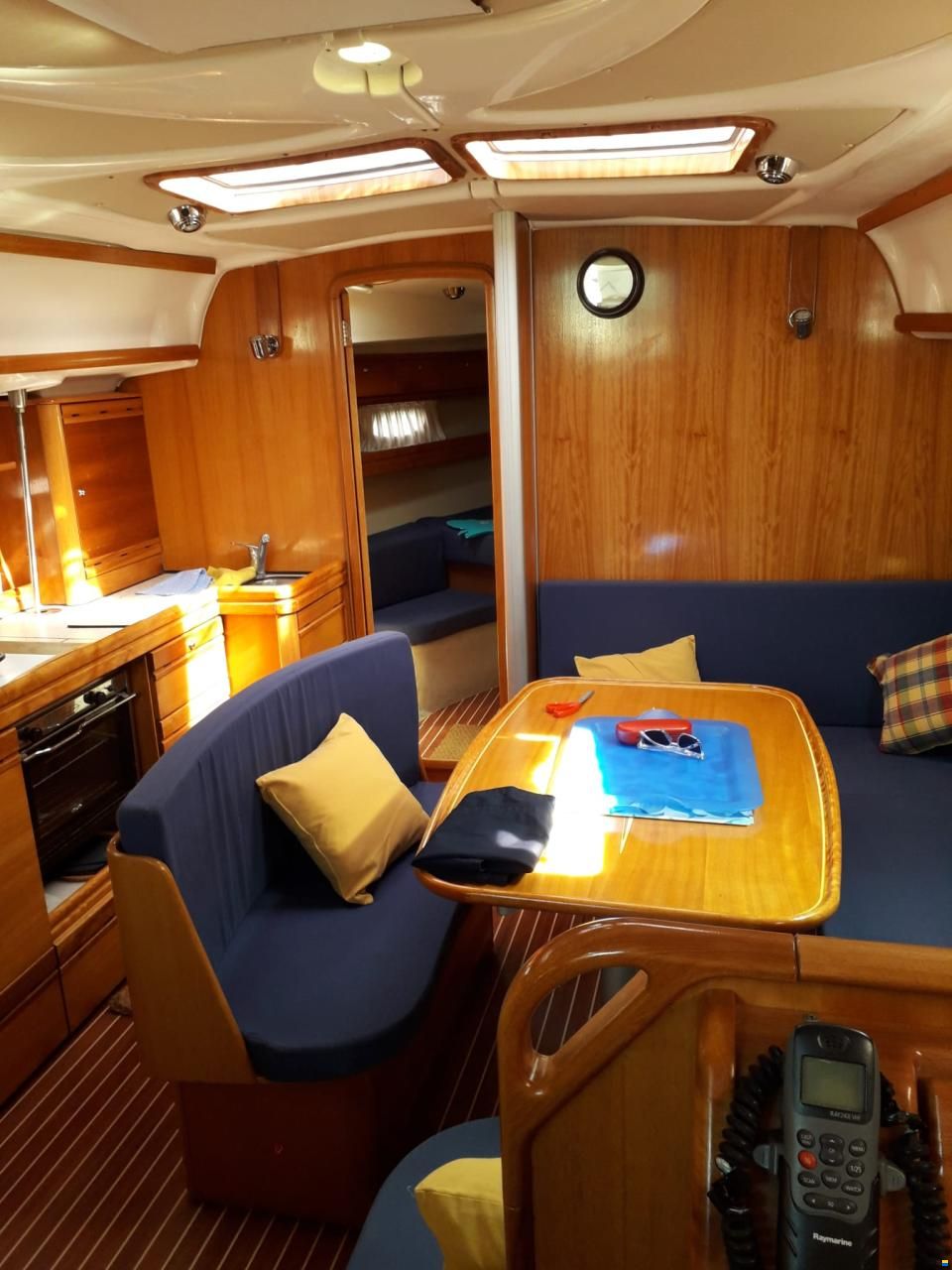 2010 Bavaria 39 Cruiser à vendre (photo 8)