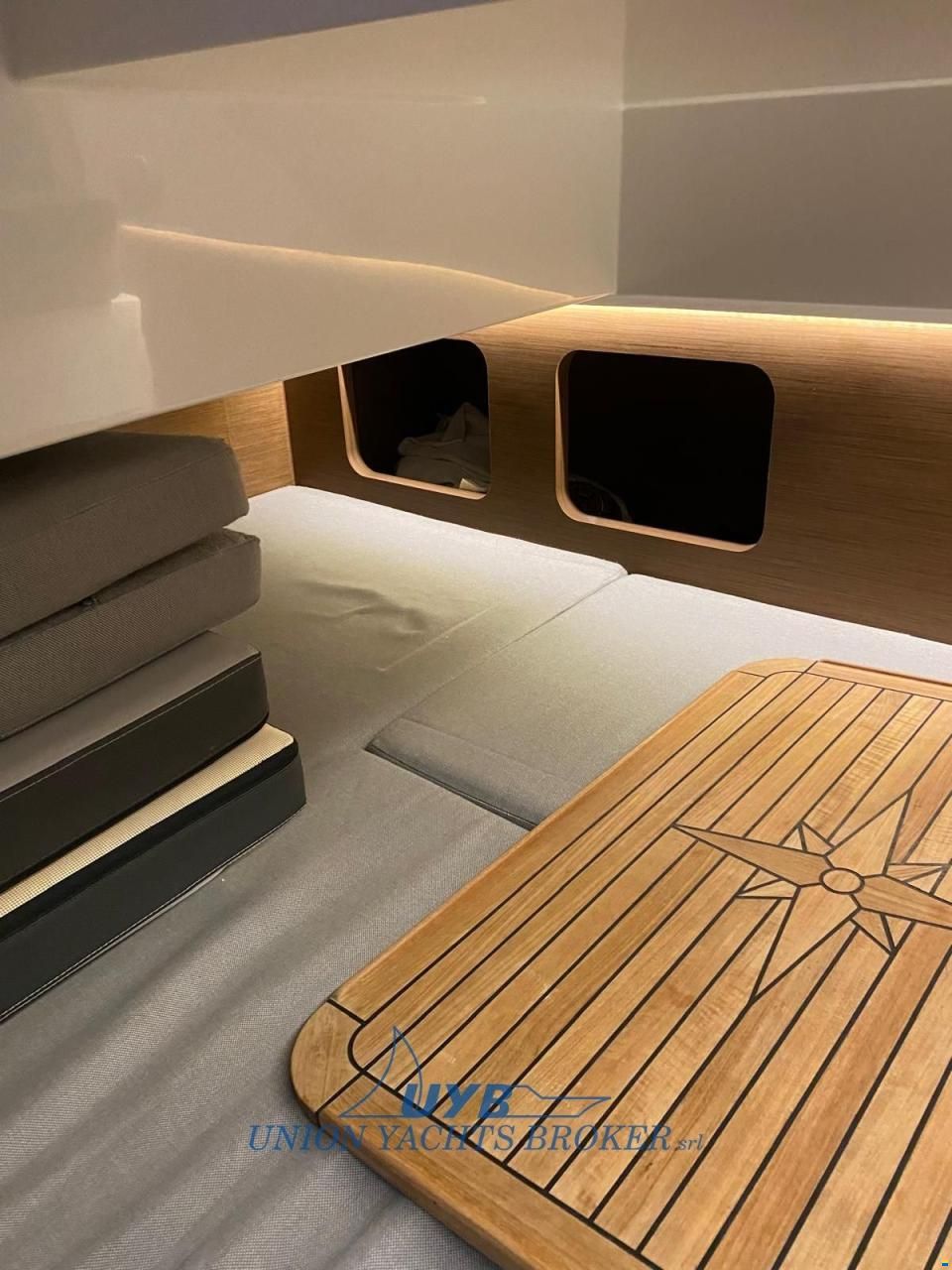 2018 Jeanneau Merry Fisher 895 Offshore for sale (photo 15)