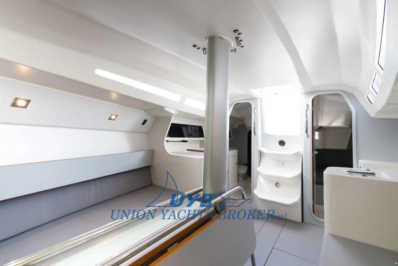 2019 Italia Yachts 9.98 Fuoriserie zu verkaufen (photo 5)
