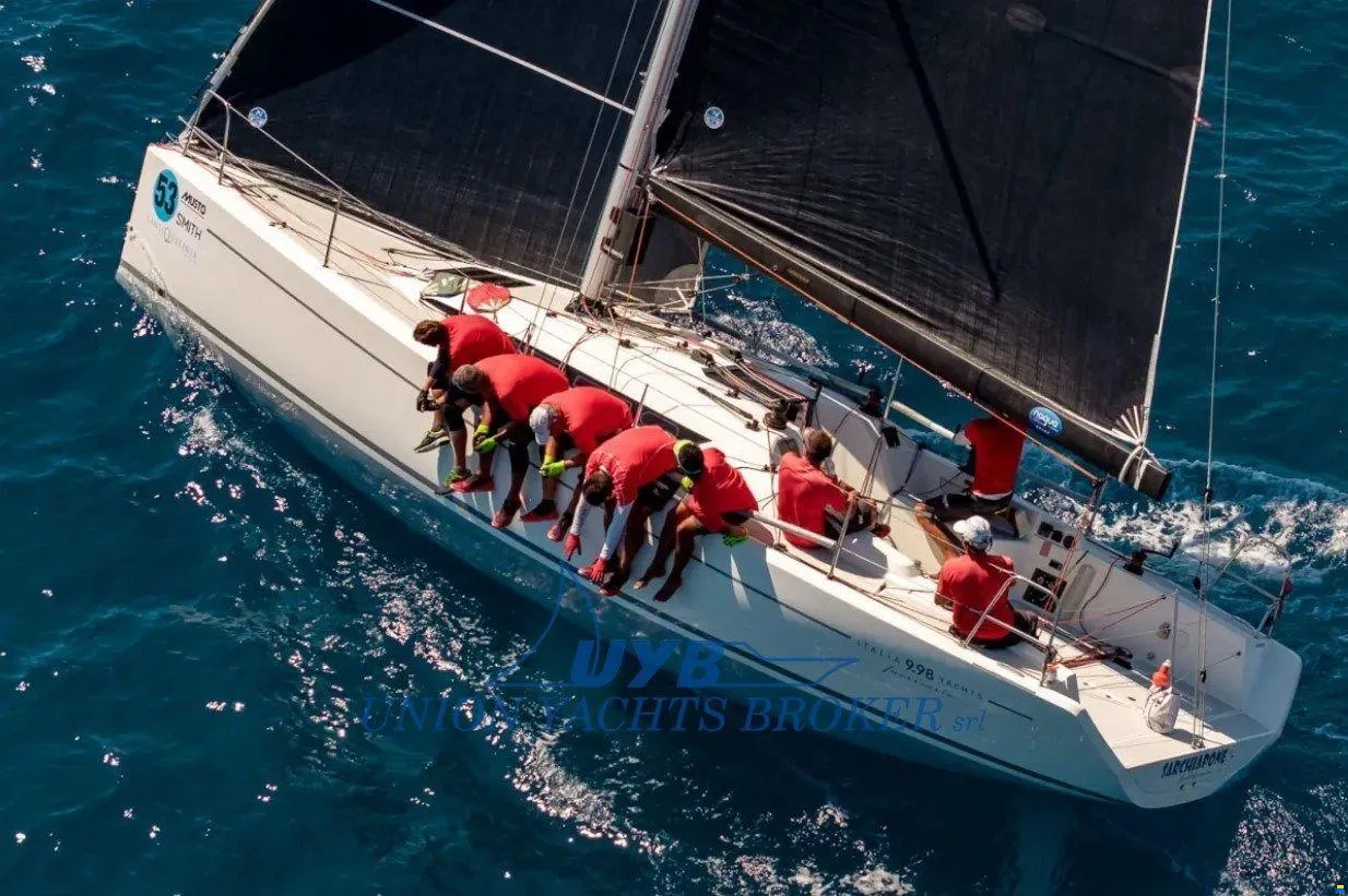 2019 Italia Yachts 9.98 Fuoriserie zu verkaufen (photo 13)