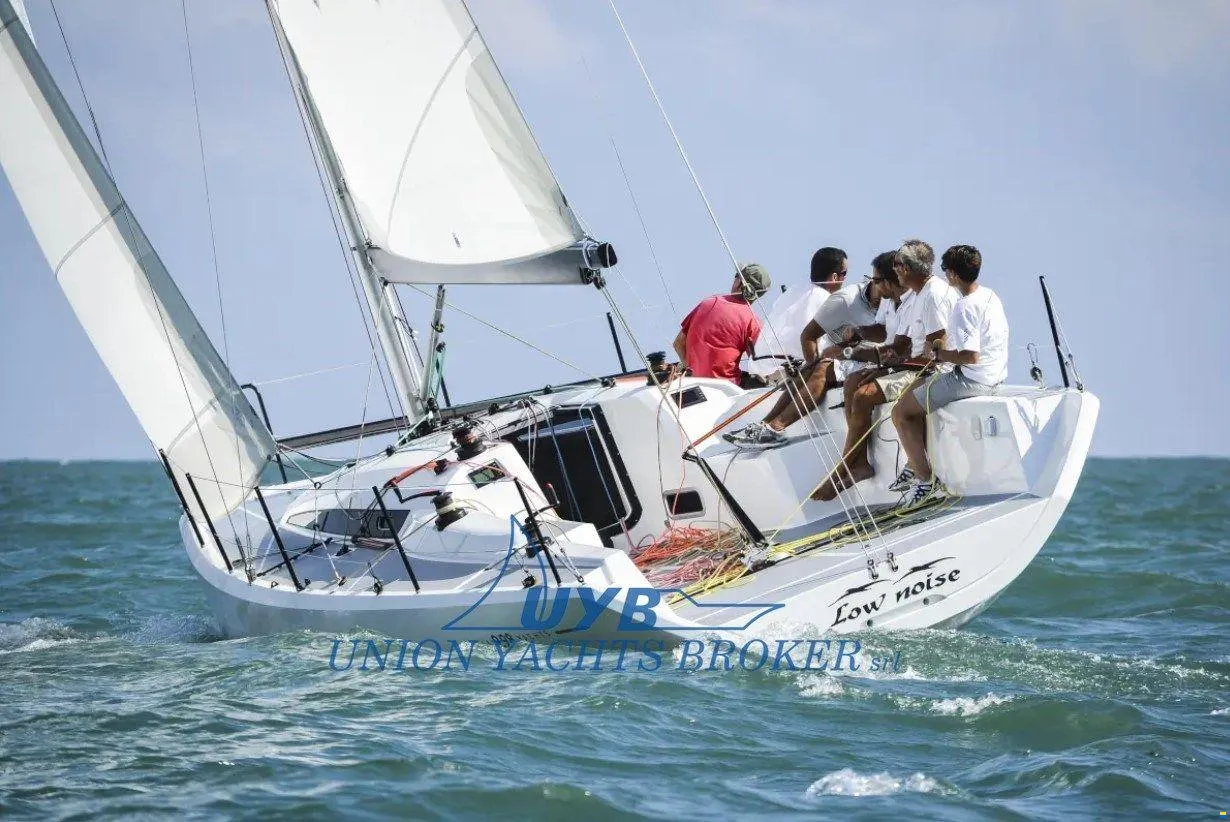 2019 Italia Yachts 9.98 Fuoriserie zu verkaufen (photo 14)