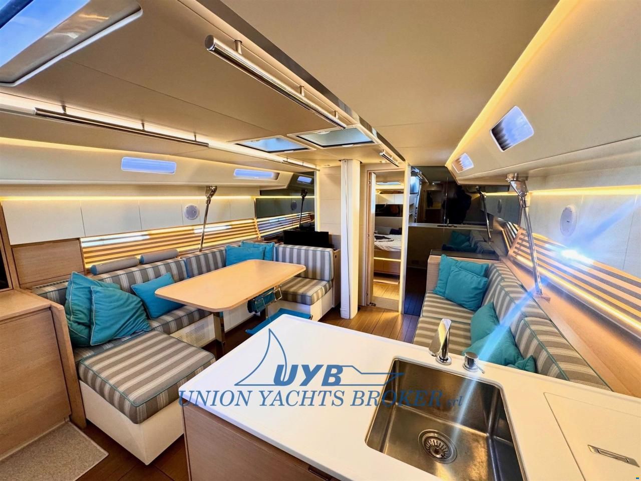 2020 Italia Yachts 15.98 for sale (photo 10)