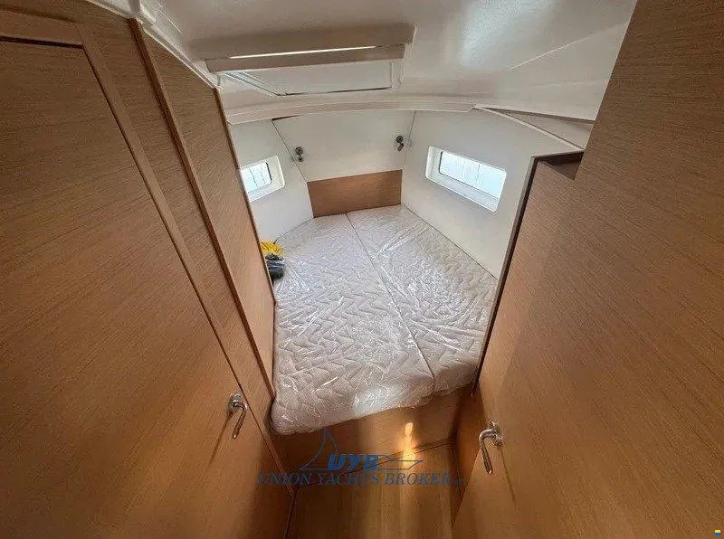 2021 Jeanneau Sun Odyssey 380 for sale (photo 10)