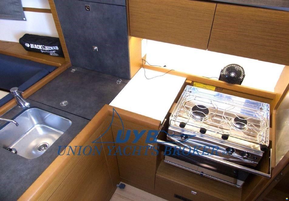 2017 Jeanneau Sun Odyssey 349 in vendita (photo 6)