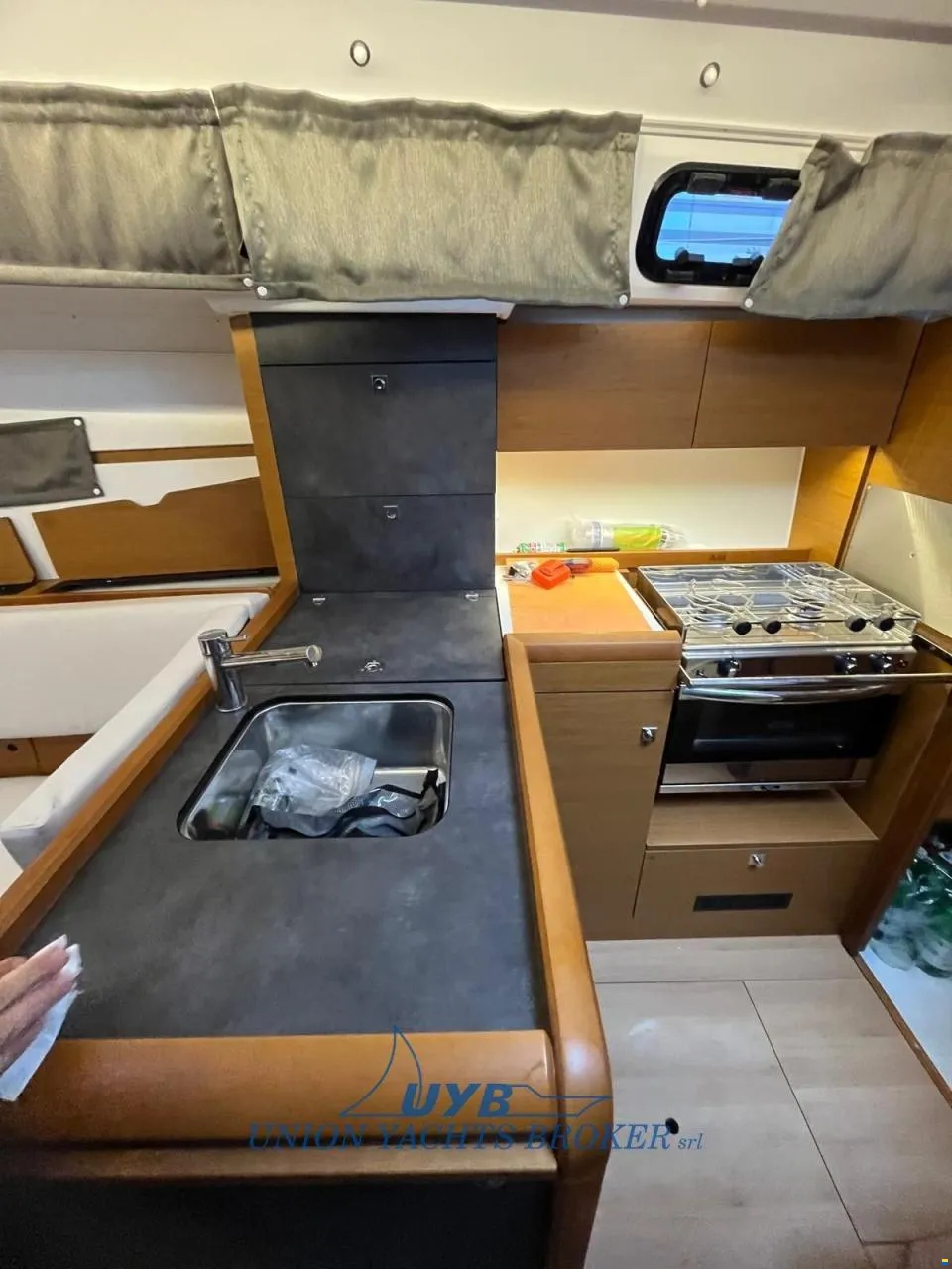 2016 Jeanneau Sun Odyssey 349 na sprzedaż (photo 8)