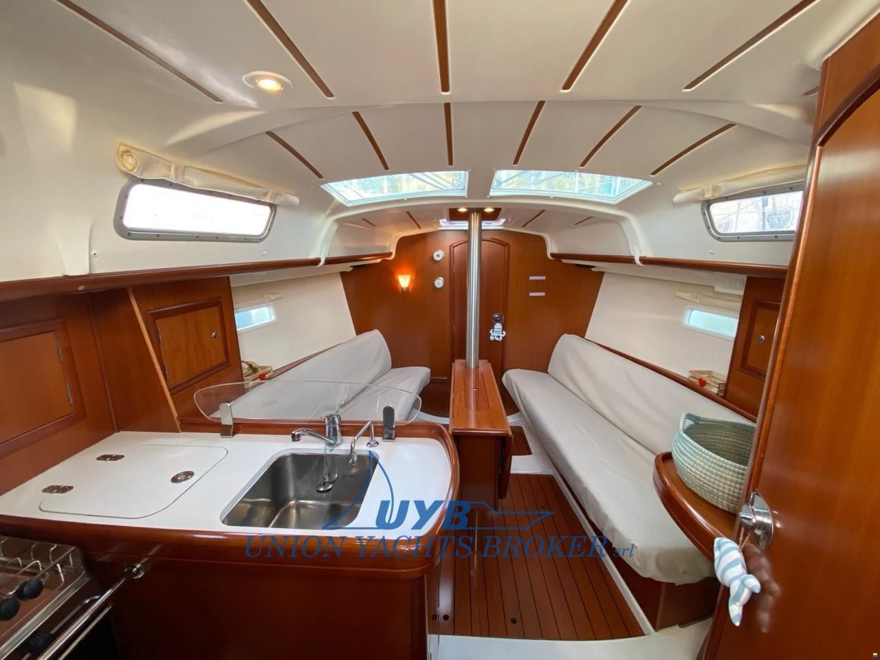 2003 Beneteau Oceanis 323 à venda (photo 10)