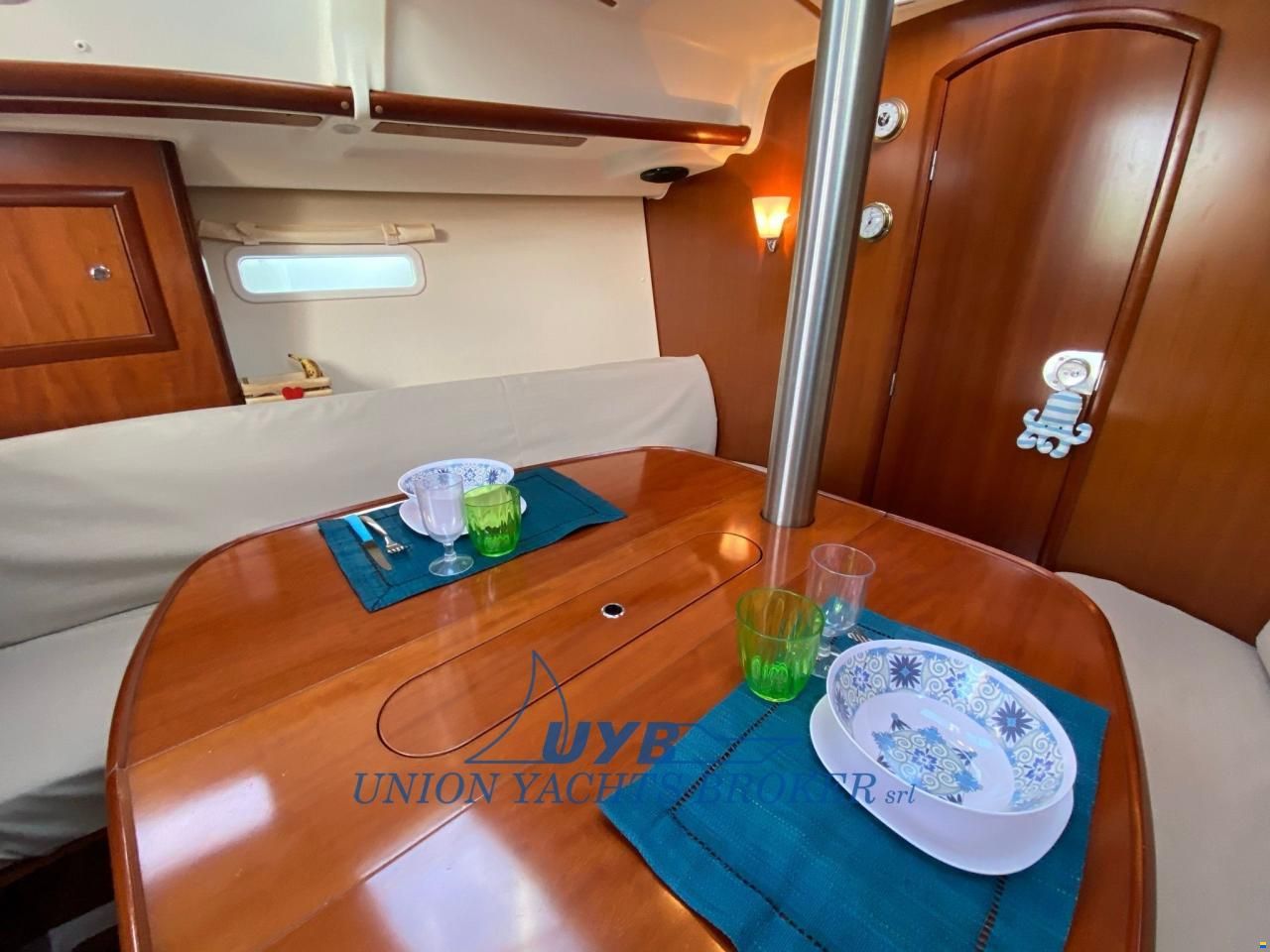 2003 Beneteau Oceanis 323 à venda (photo 13)