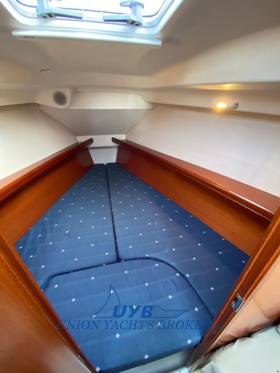 2003 Beneteau Oceanis 323 à venda (photo 16)