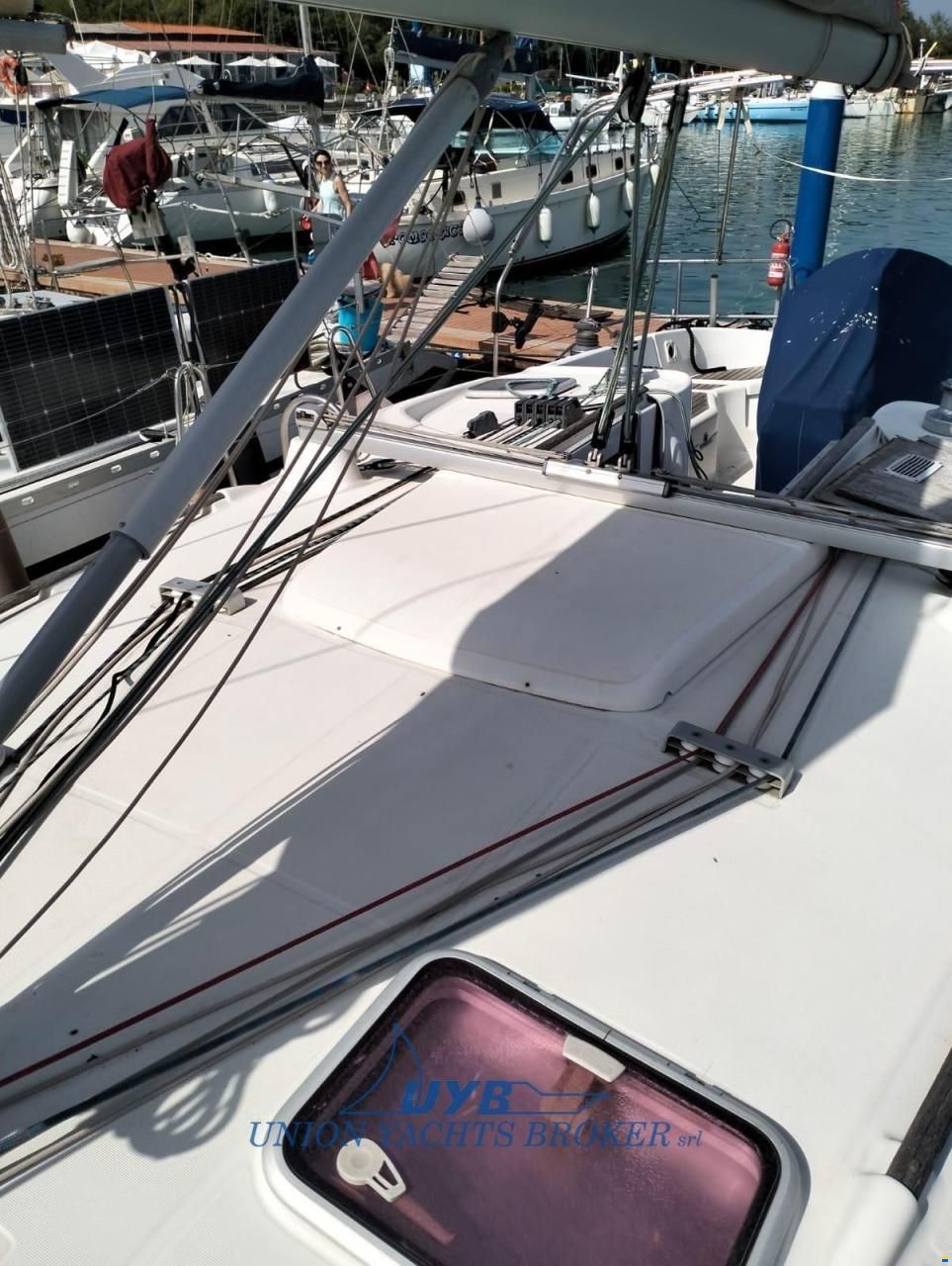 2003 Beneteau Oceanis 411 for sale (photo 5)