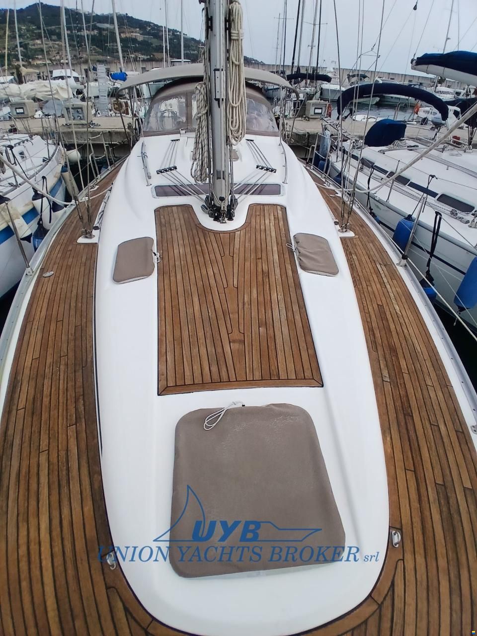 2011 Bavaria 39 Cruiser na sprzedaż (photo 7)