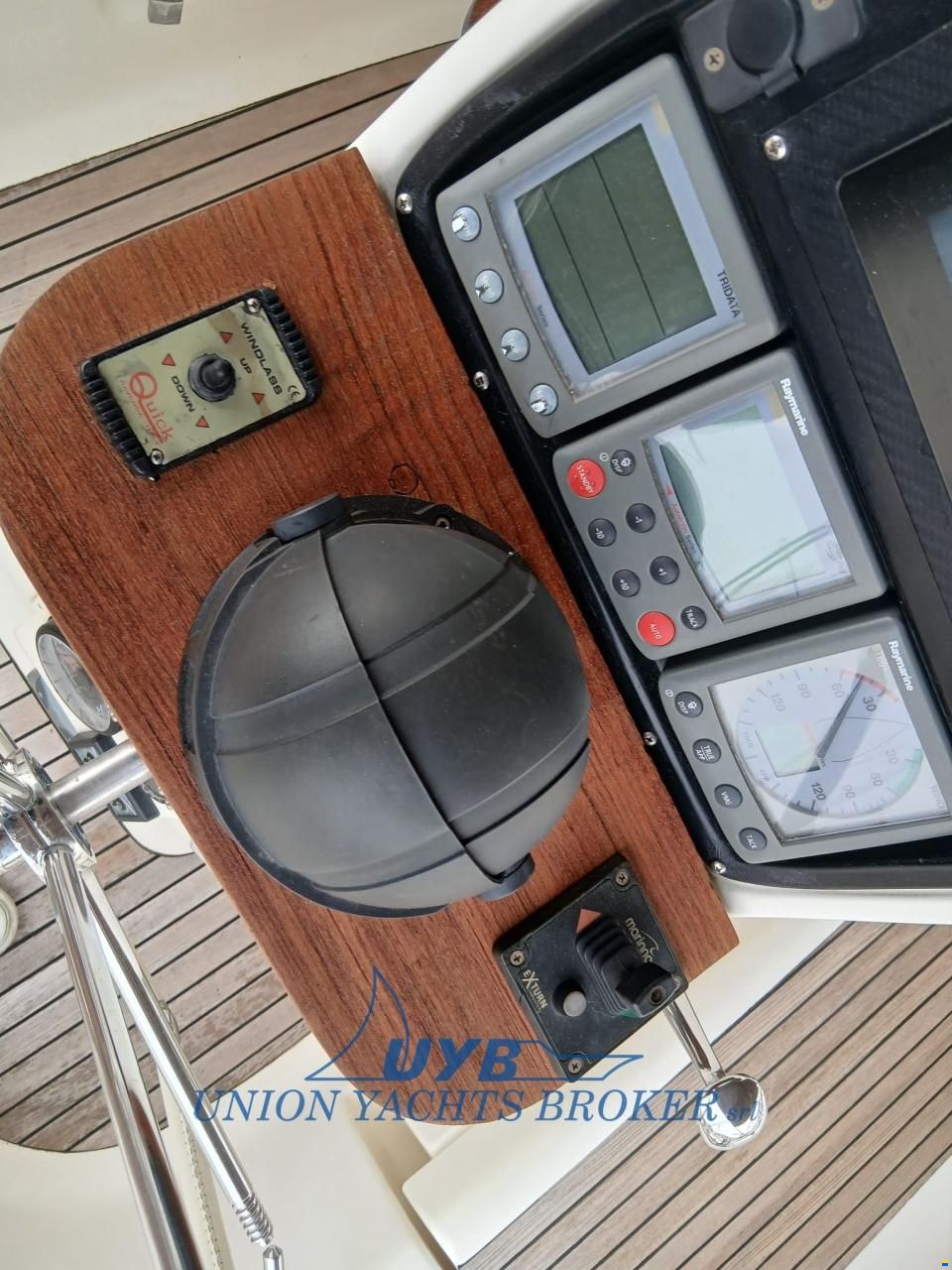 2011 Bavaria 39 Cruiser na sprzedaż (photo 10)