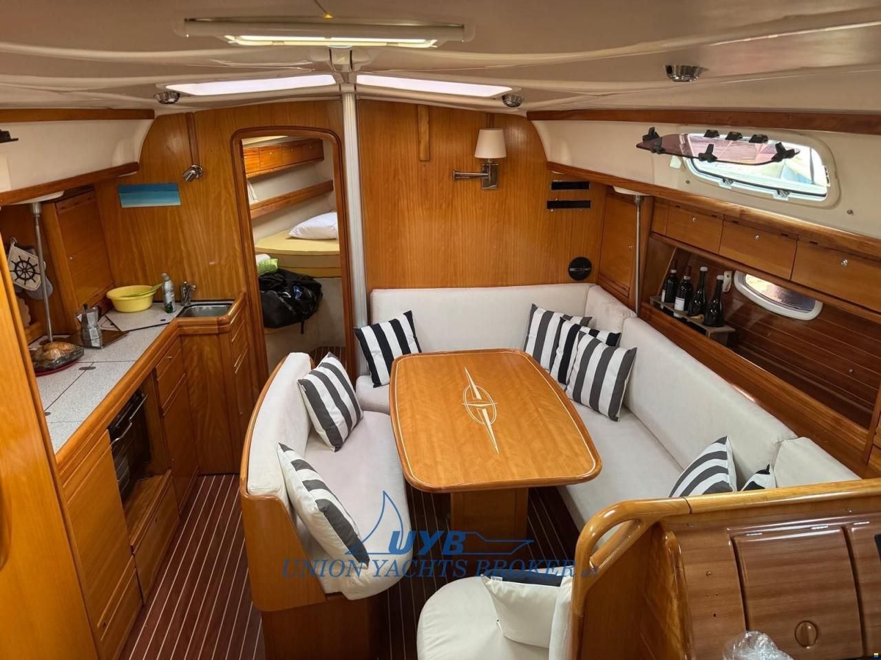 2011 Bavaria 39 Cruiser na sprzedaż (photo 16)