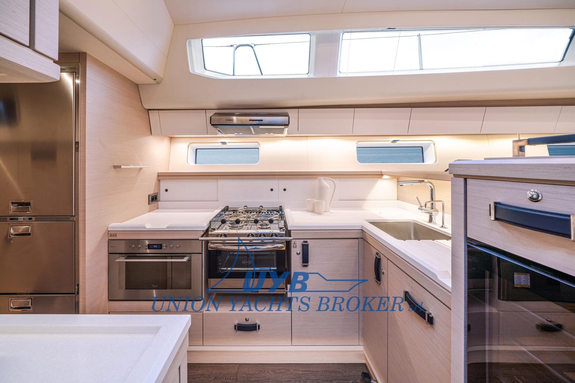 2022 Jeanneau 65 te koop (photo 4)