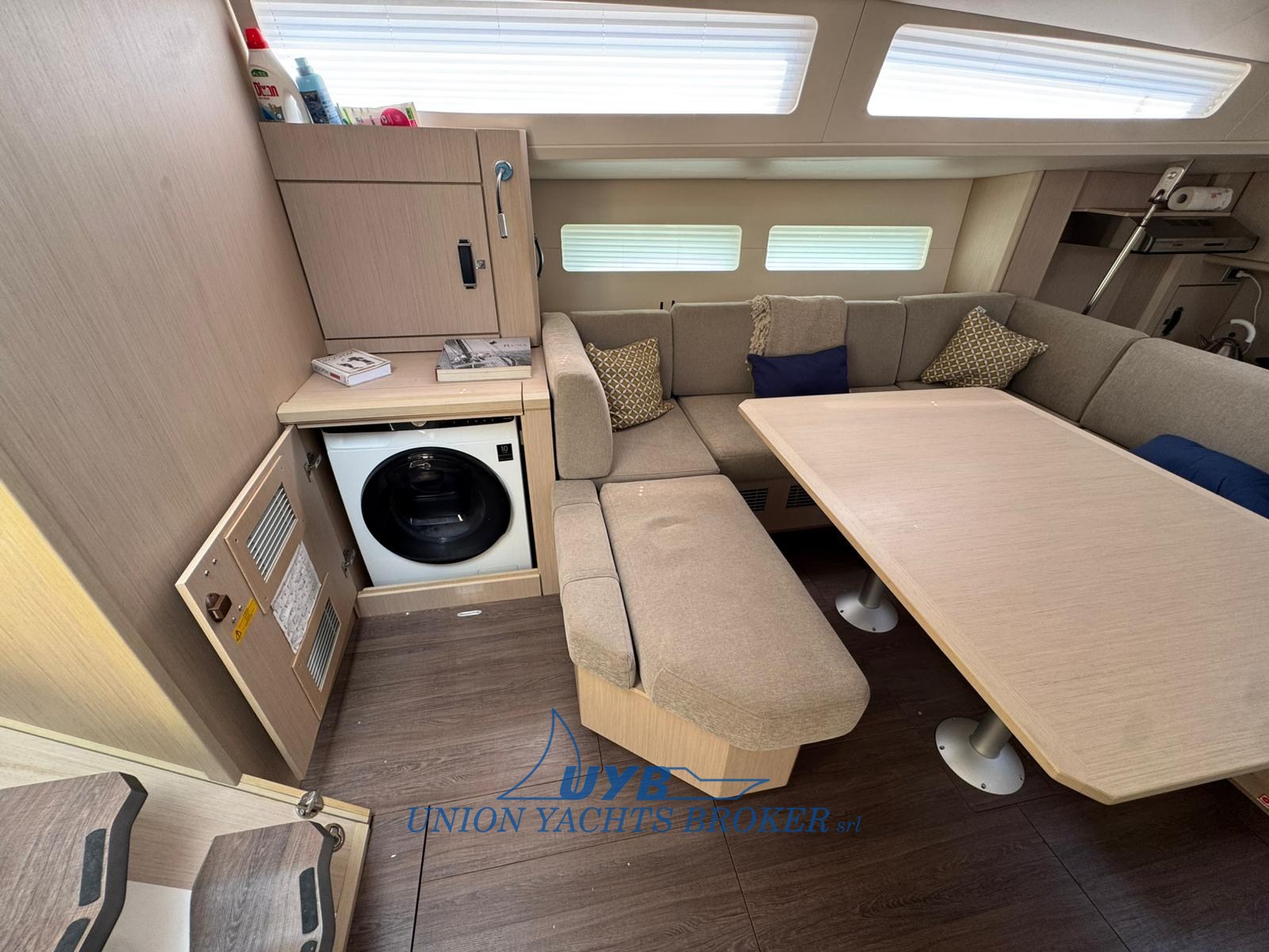 2021 Jeanneau 60 te koop (photo 4)