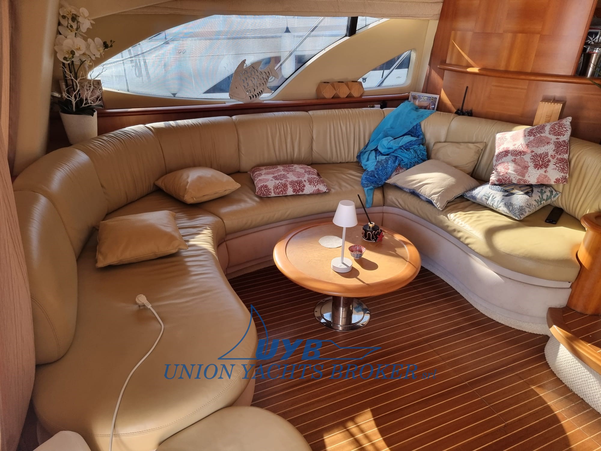 2009 Azimut 62 te koop (photo 6)