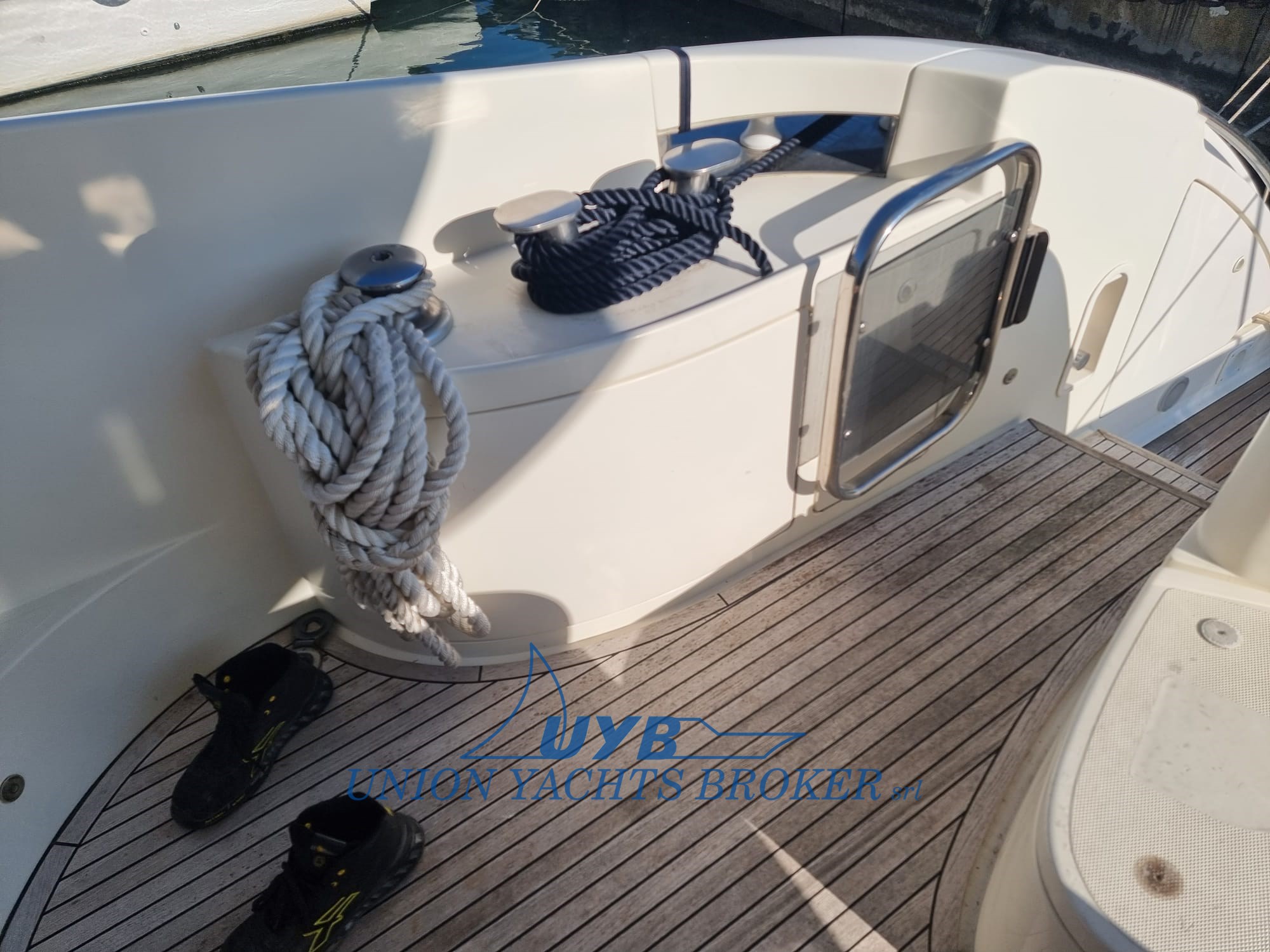 2009 Azimut 62 te koop (photo 10)