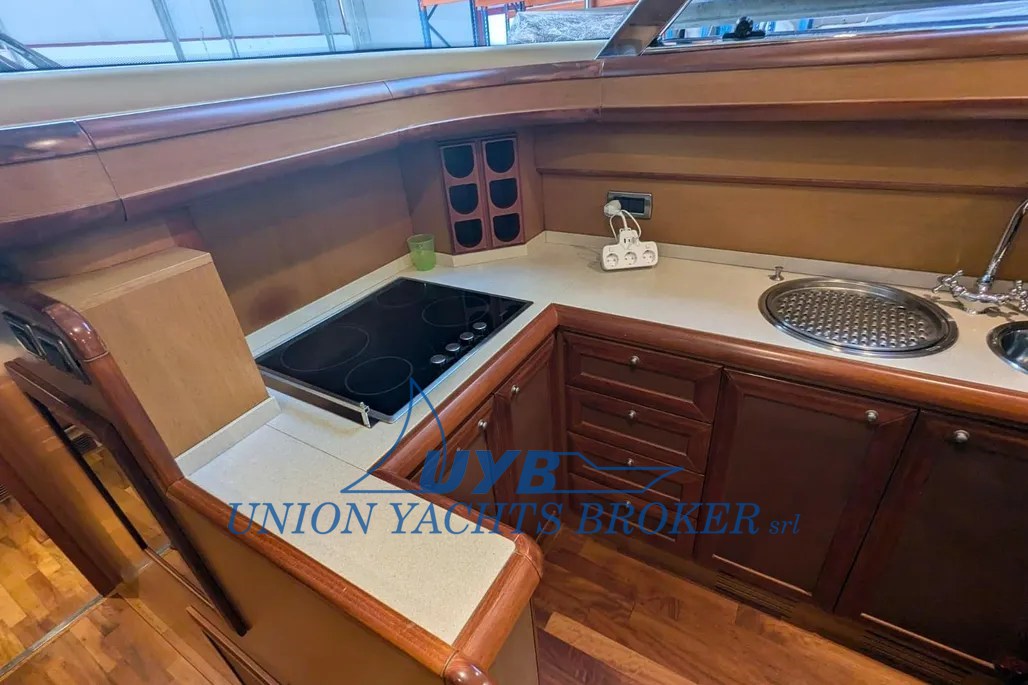2005 Mochi Craft Mochi 51 Dolphin for sale (photo 5)