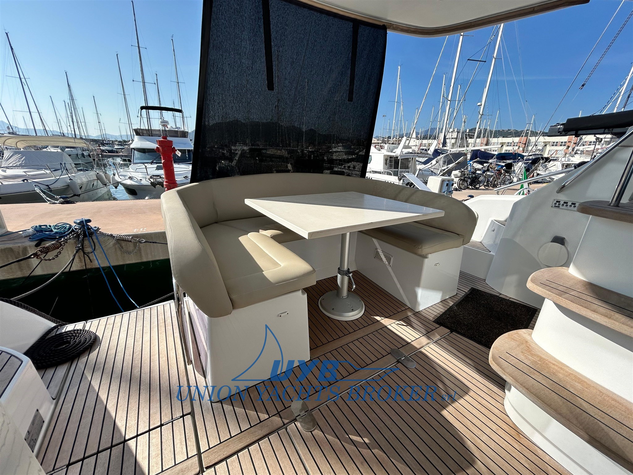 2010 Beneteau Montecarlo 47 for sale (photo 6)