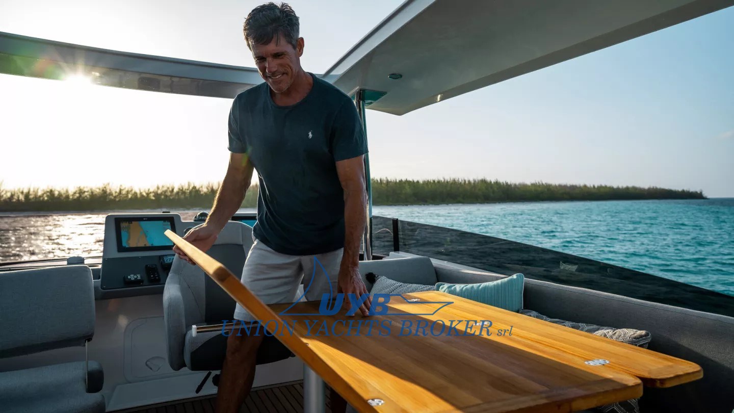 2023 Beneteau Swift Trawler 48 for sale (photo 8)