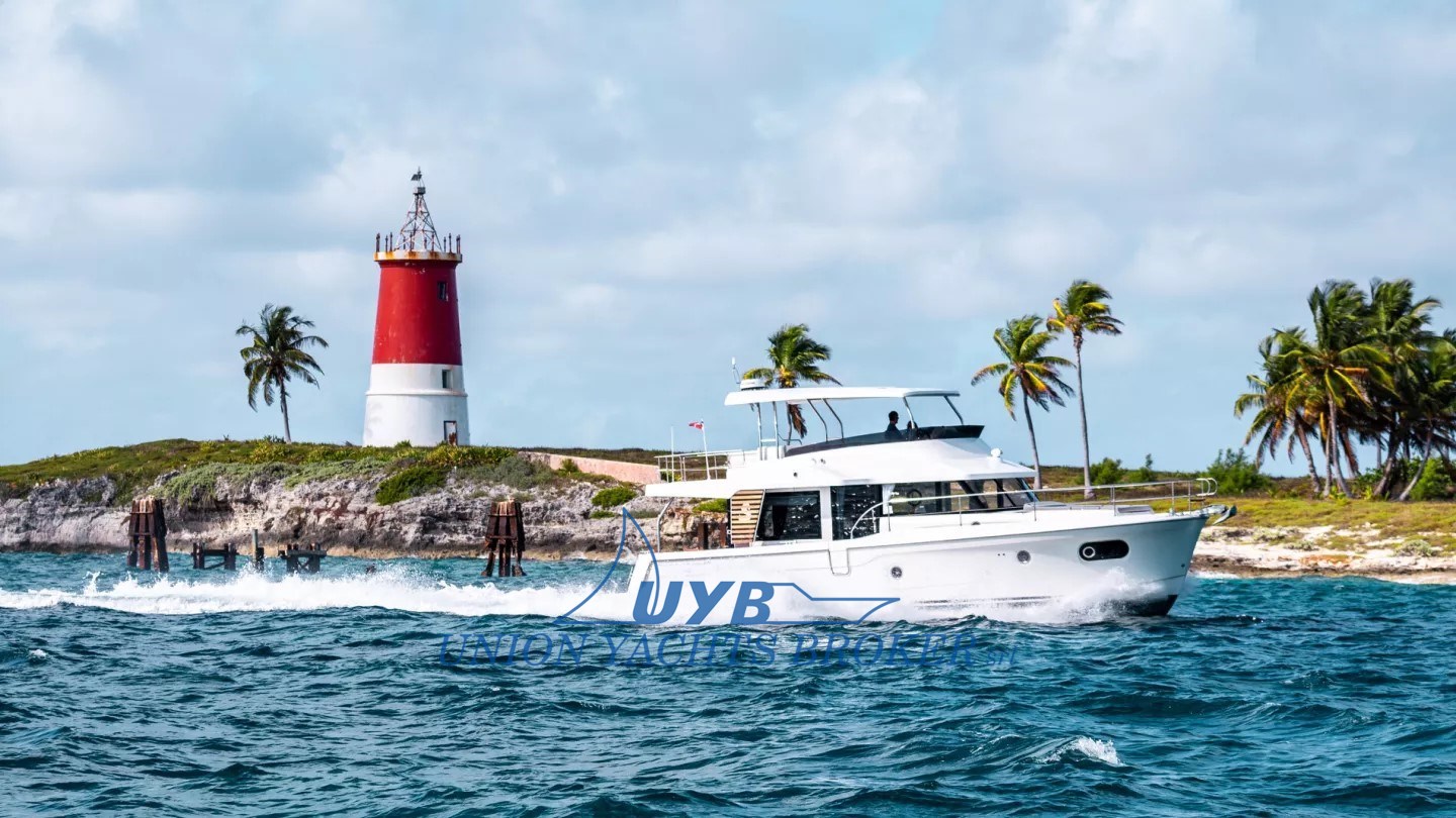 2023 Beneteau Swift Trawler 48 for sale (photo 12)