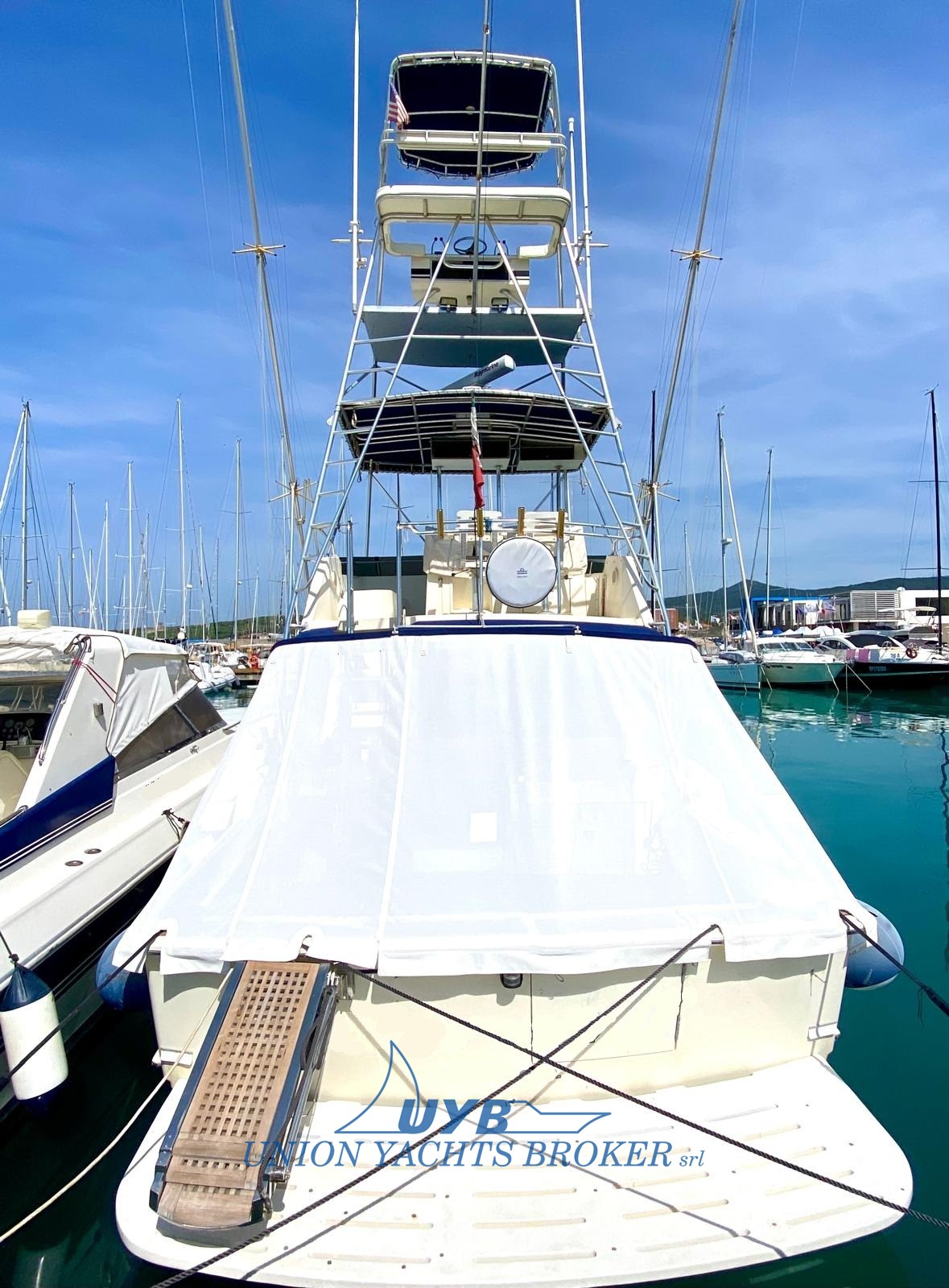 1990 Hatteras 41 Convertible te koop (photo 10)