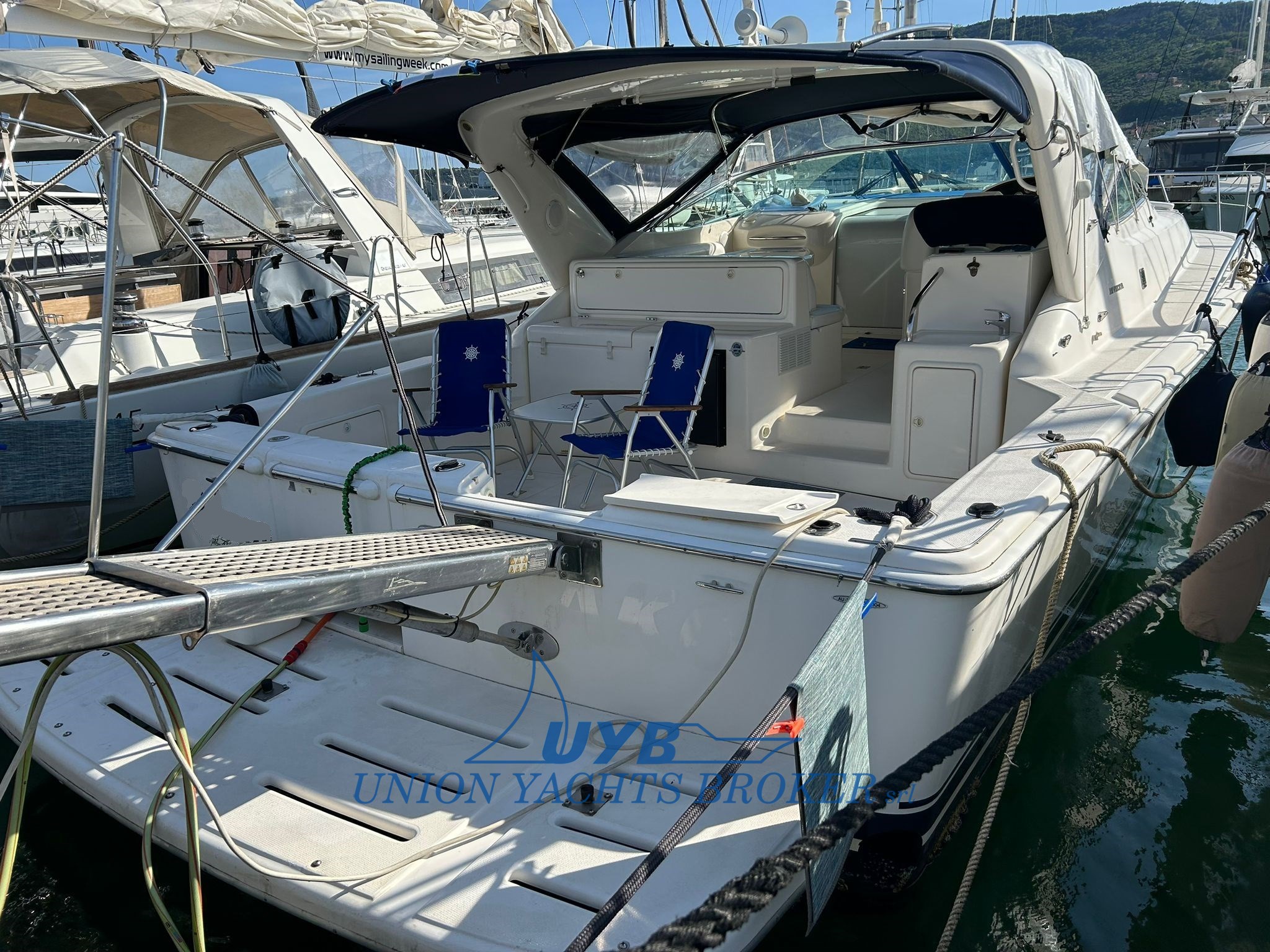 2004 Riviera Marine 4000 Offshore à vendre (photo 24)