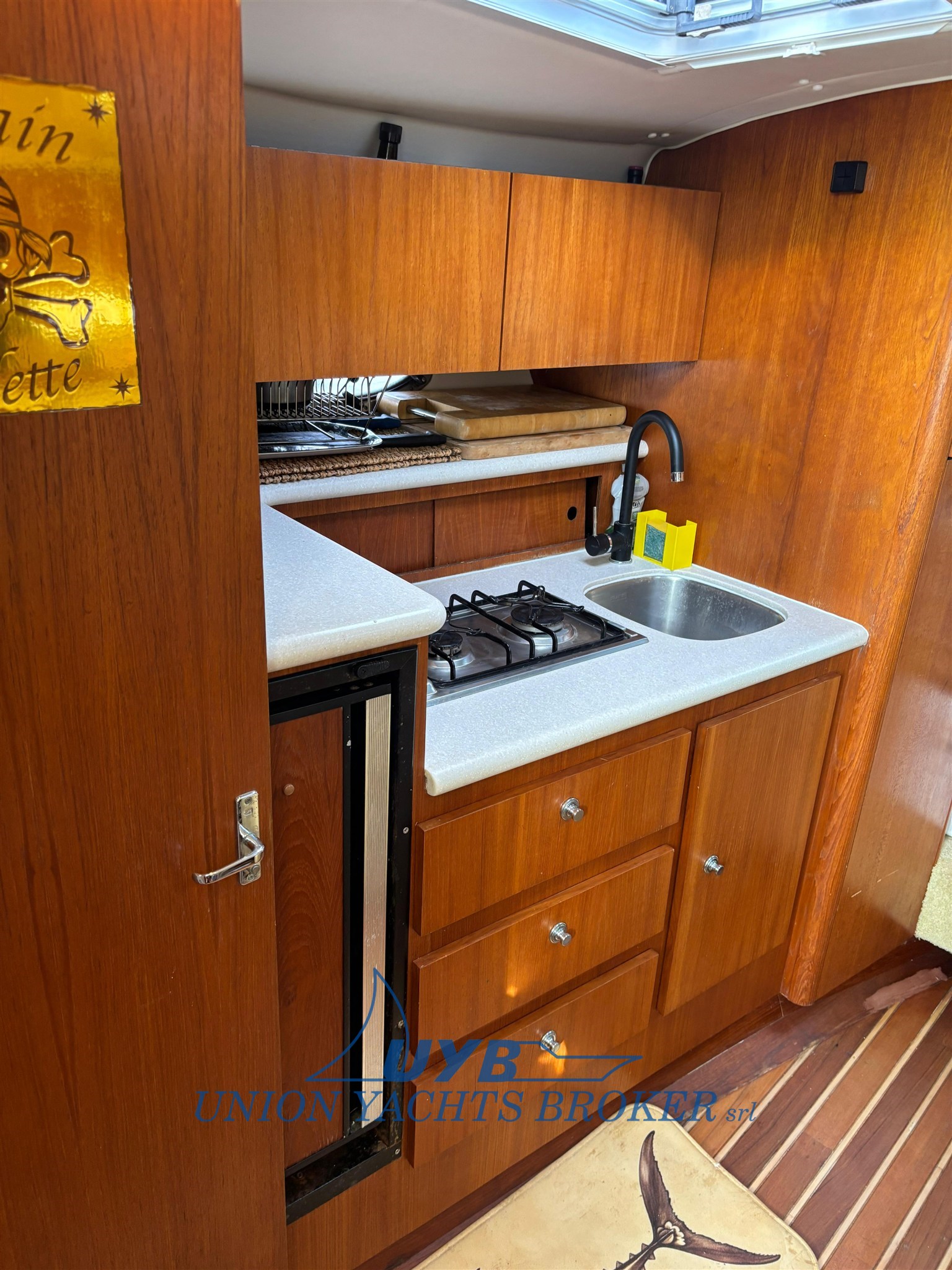 2003 Tiara Yachts 3100 Open for sale (photo 9)