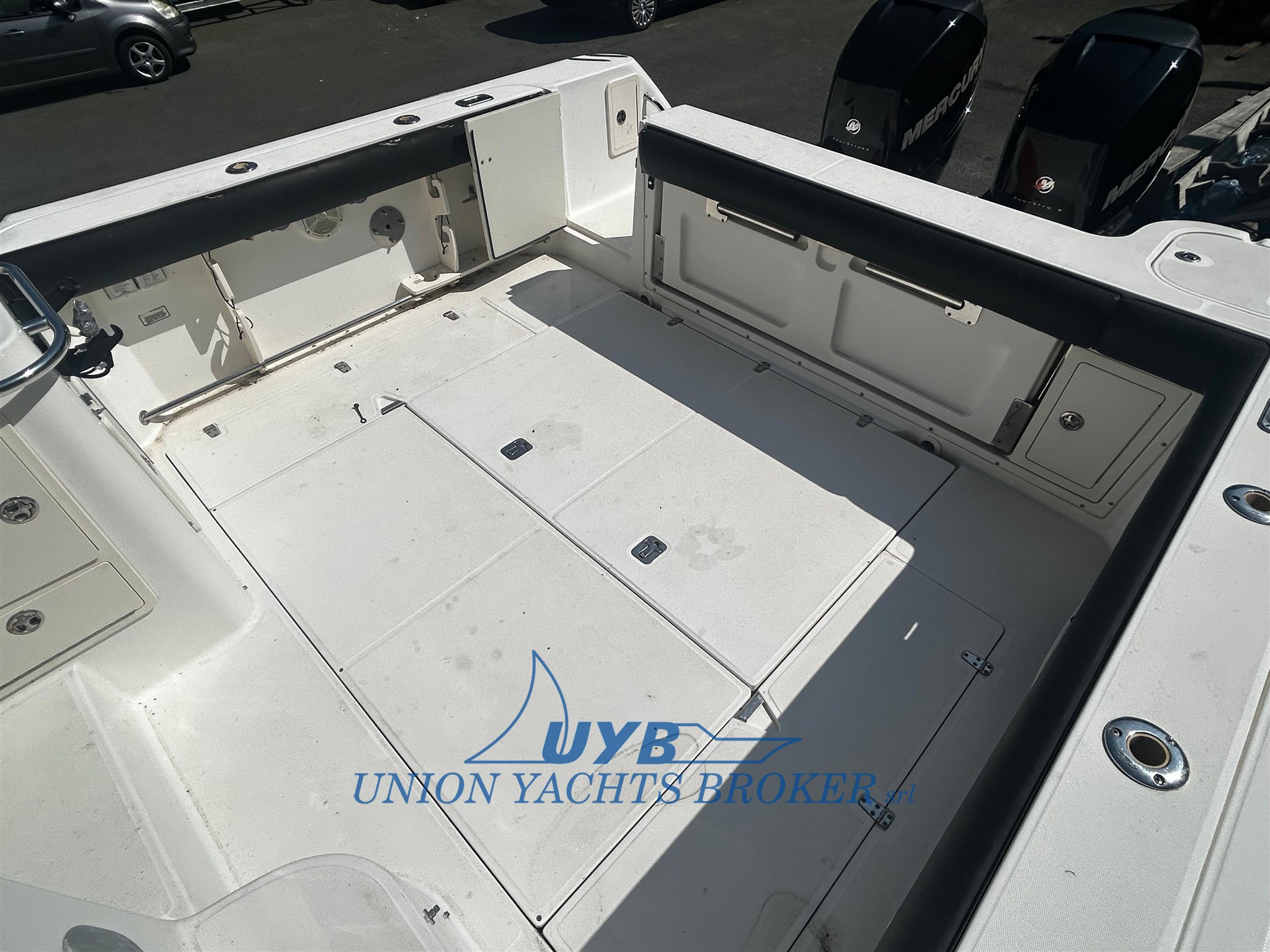 2005 Boston Whaler Boston 305 Conquest te koop (photo 4)