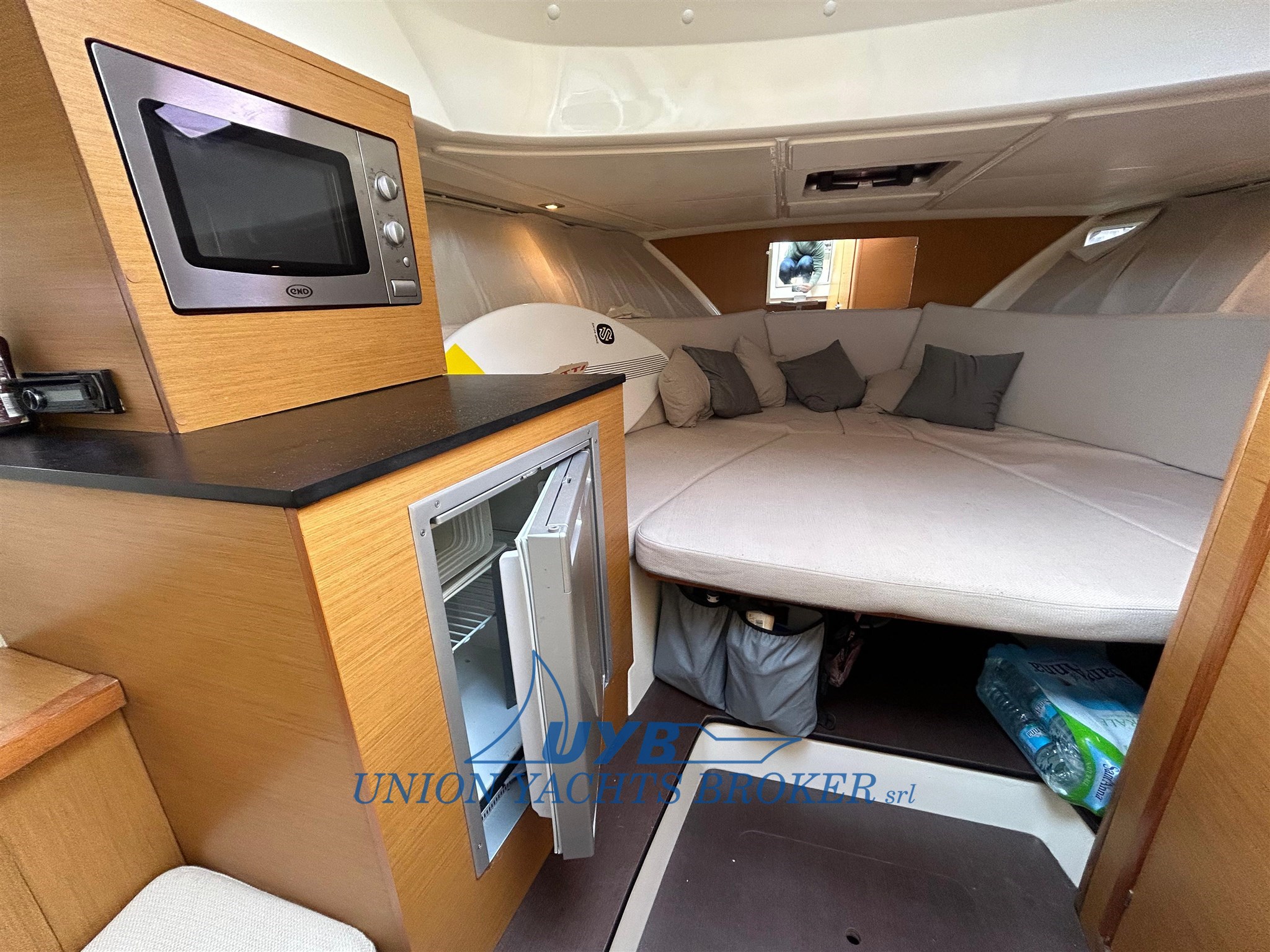 2016 Jeanneau Cap Camarat 8.5 Wa en venta (photo 12)