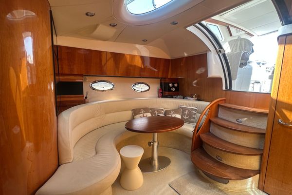 2005 Rio Yachts Rio 44 Air a noleggio (photo 15)