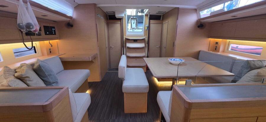 2022 Dufour 530 à venda (photo 13)