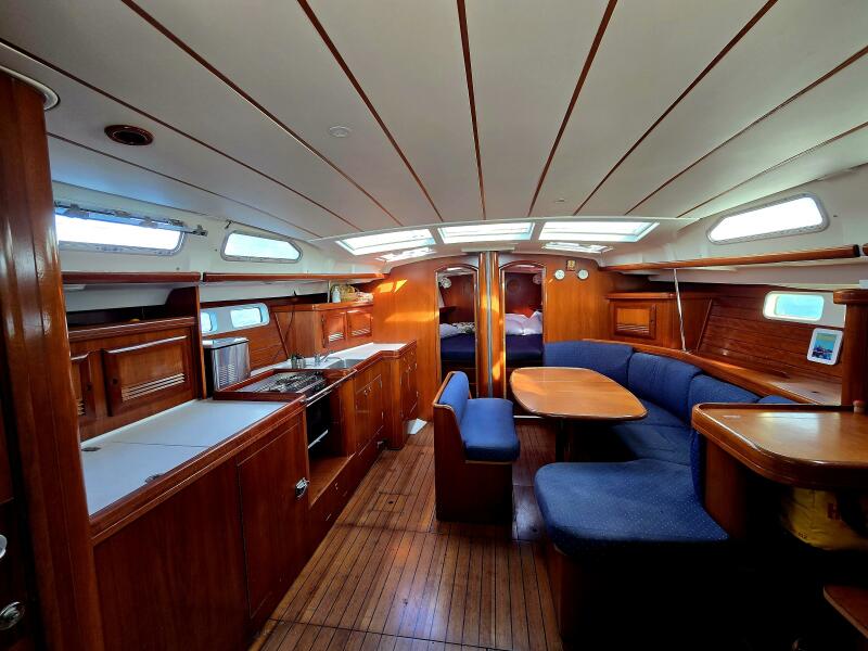2003 Beneteau Oceanis 473 for sale (photo 8)