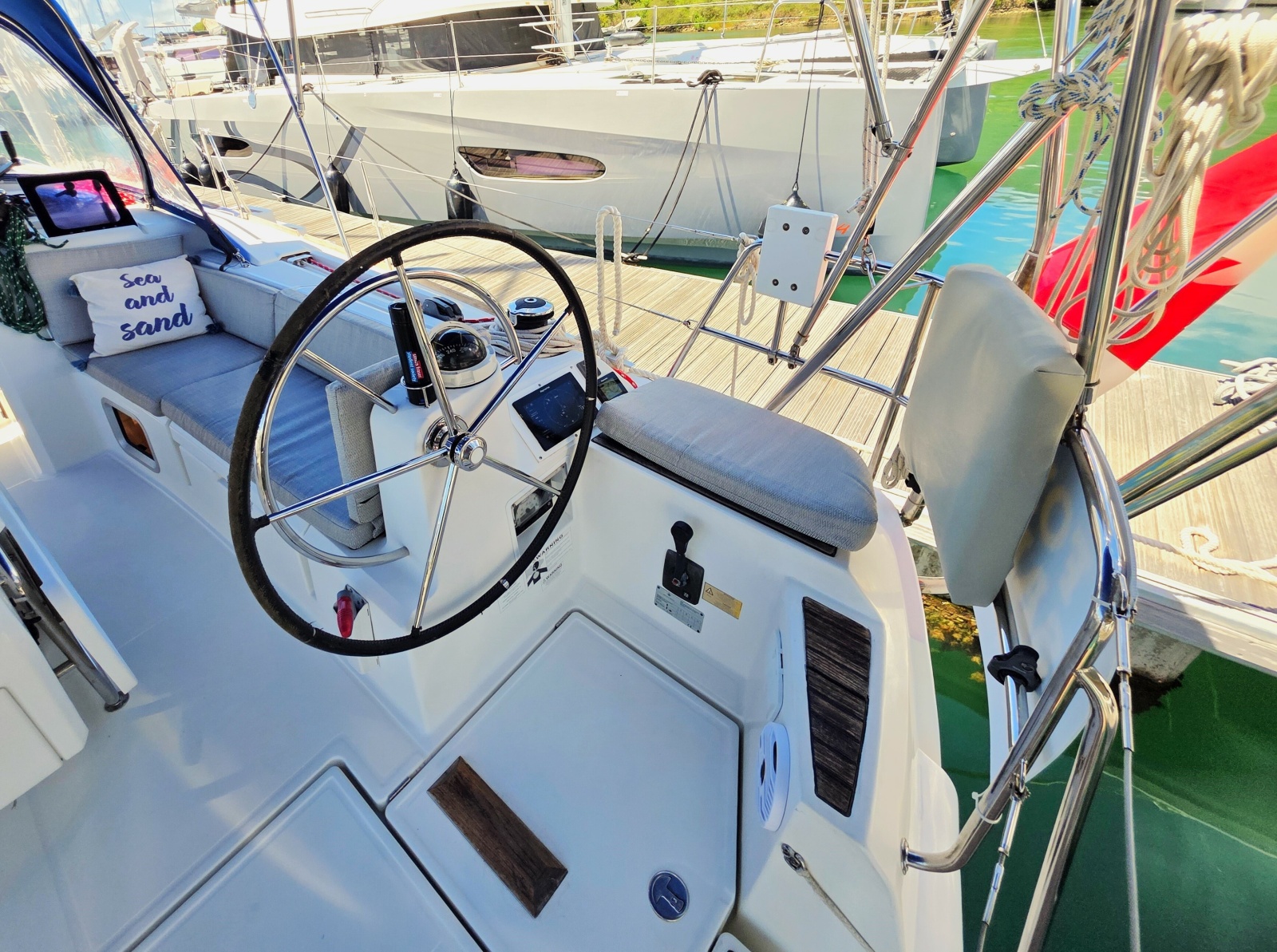 2016 Jeanneau Sun Odyssey 479 na sprzedaż (photo 10)