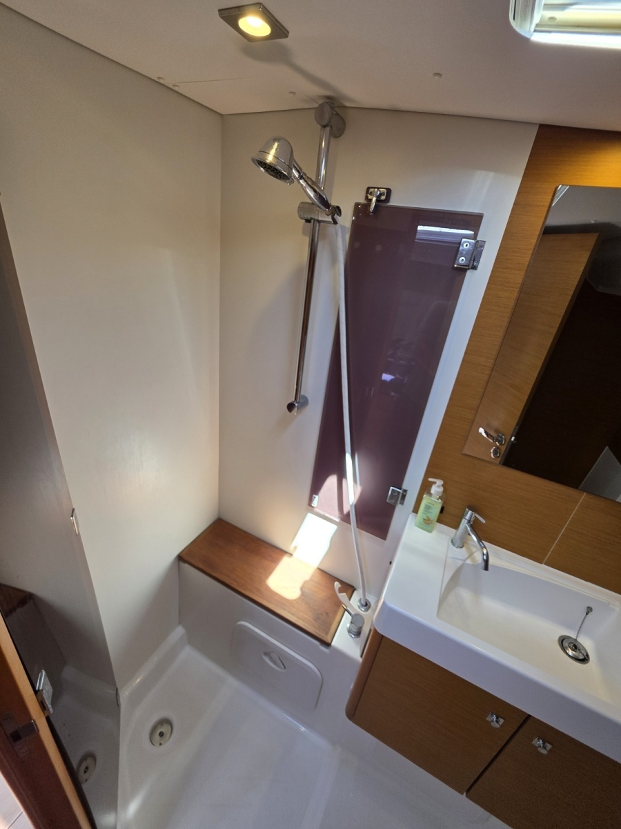 2016 Jeanneau Sun Odyssey 479 na sprzedaż (photo 18)