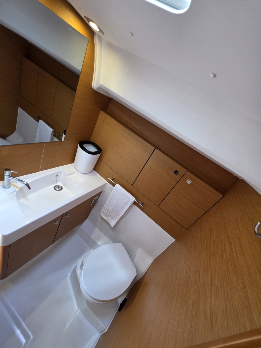 2016 Jeanneau Sun Odyssey 479 na sprzedaż (photo 19)